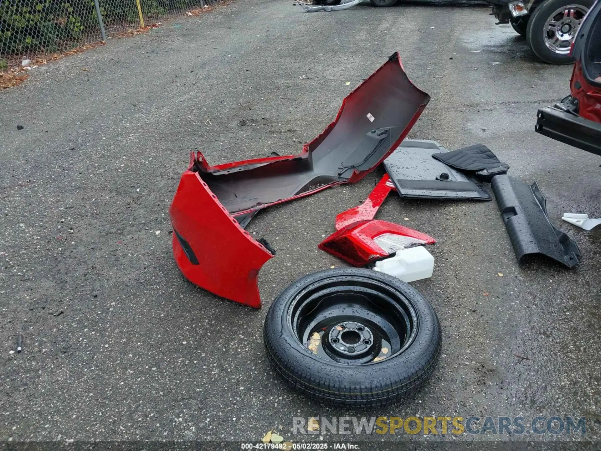 12 Photograph of a damaged car 2HGFC2F65LH503209 HONDA CIVIC 2020