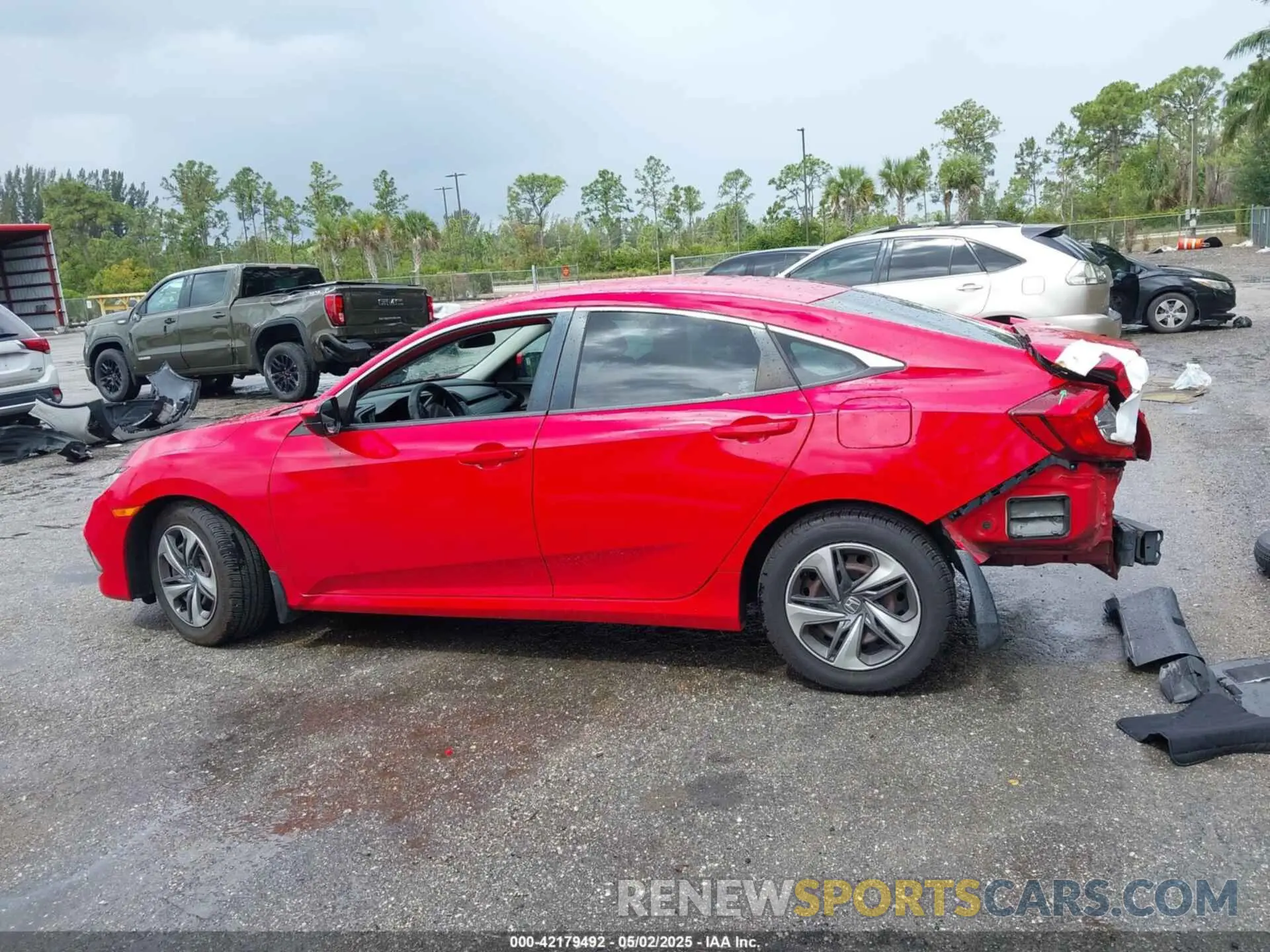 15 Photograph of a damaged car 2HGFC2F65LH503209 HONDA CIVIC 2020