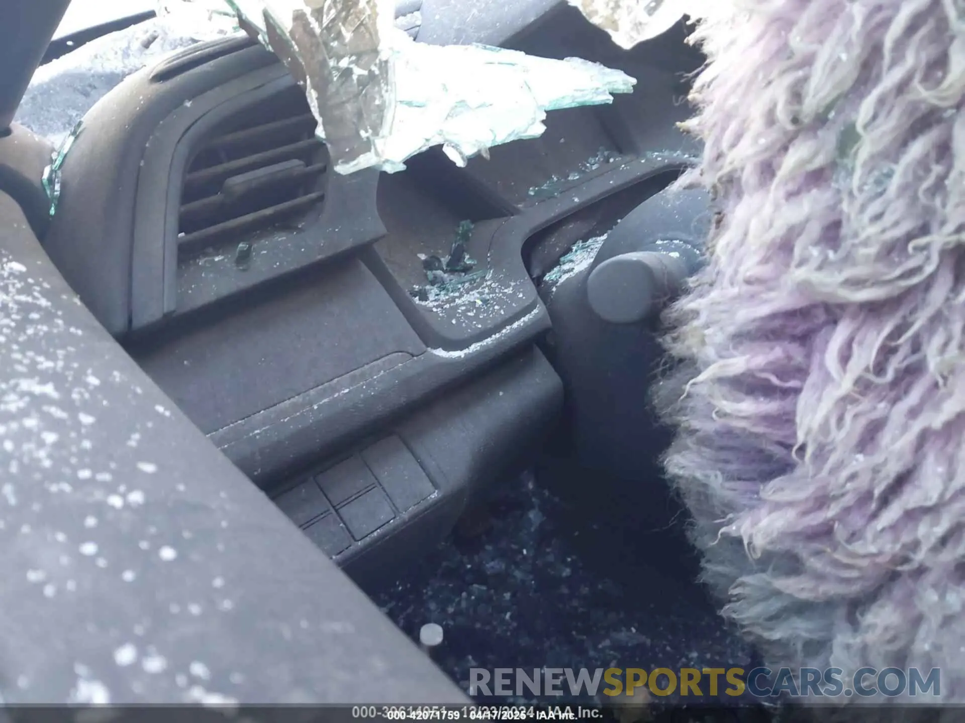 7 Photograph of a damaged car 2HGFC2F65LH530958 HONDA CIVIC 2020