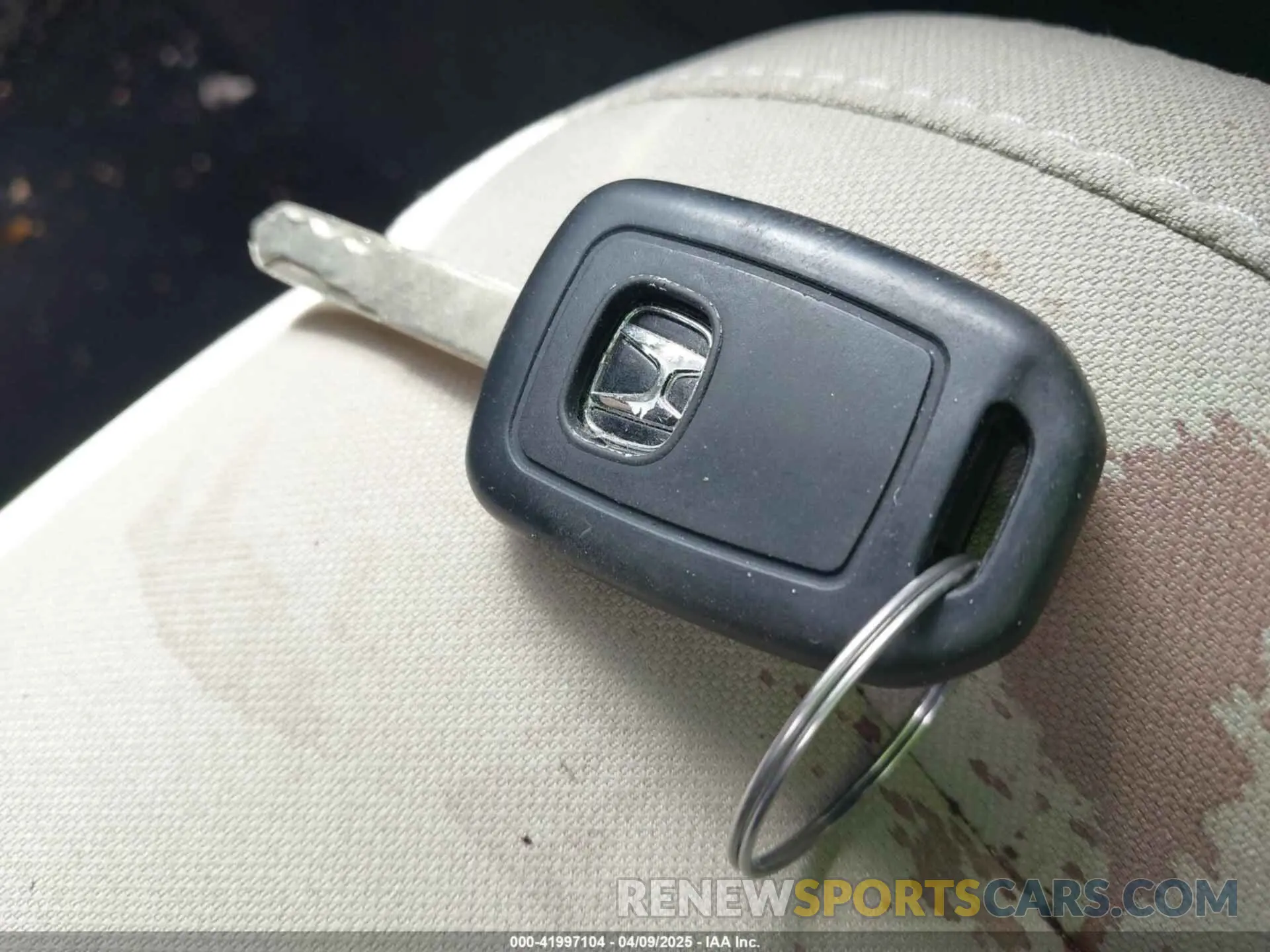 11 Photograph of a damaged car 2HGFC2F65LH531818 HONDA CIVIC 2020