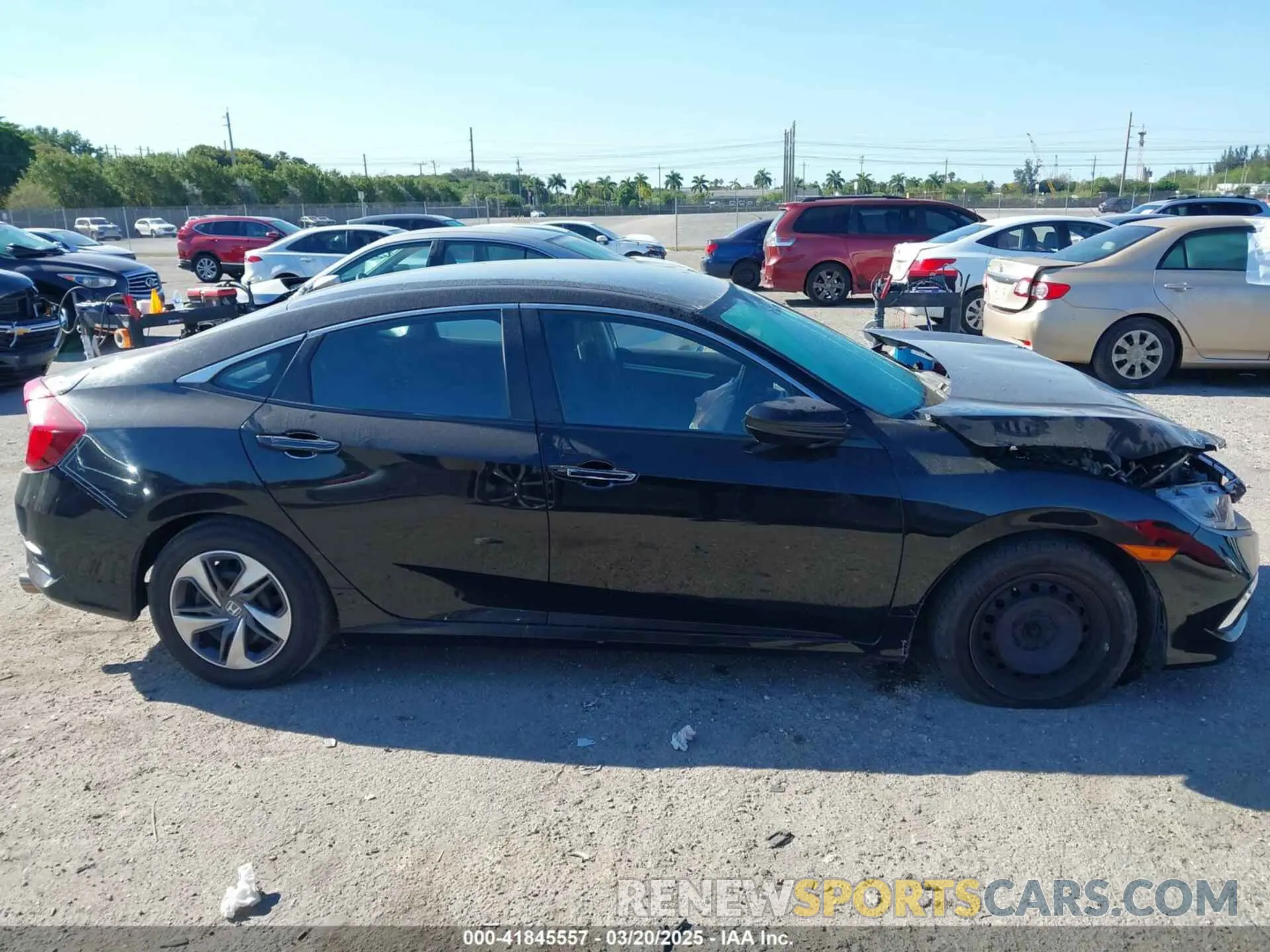 13 Photograph of a damaged car 2HGFC2F65LH564964 HONDA CIVIC 2020