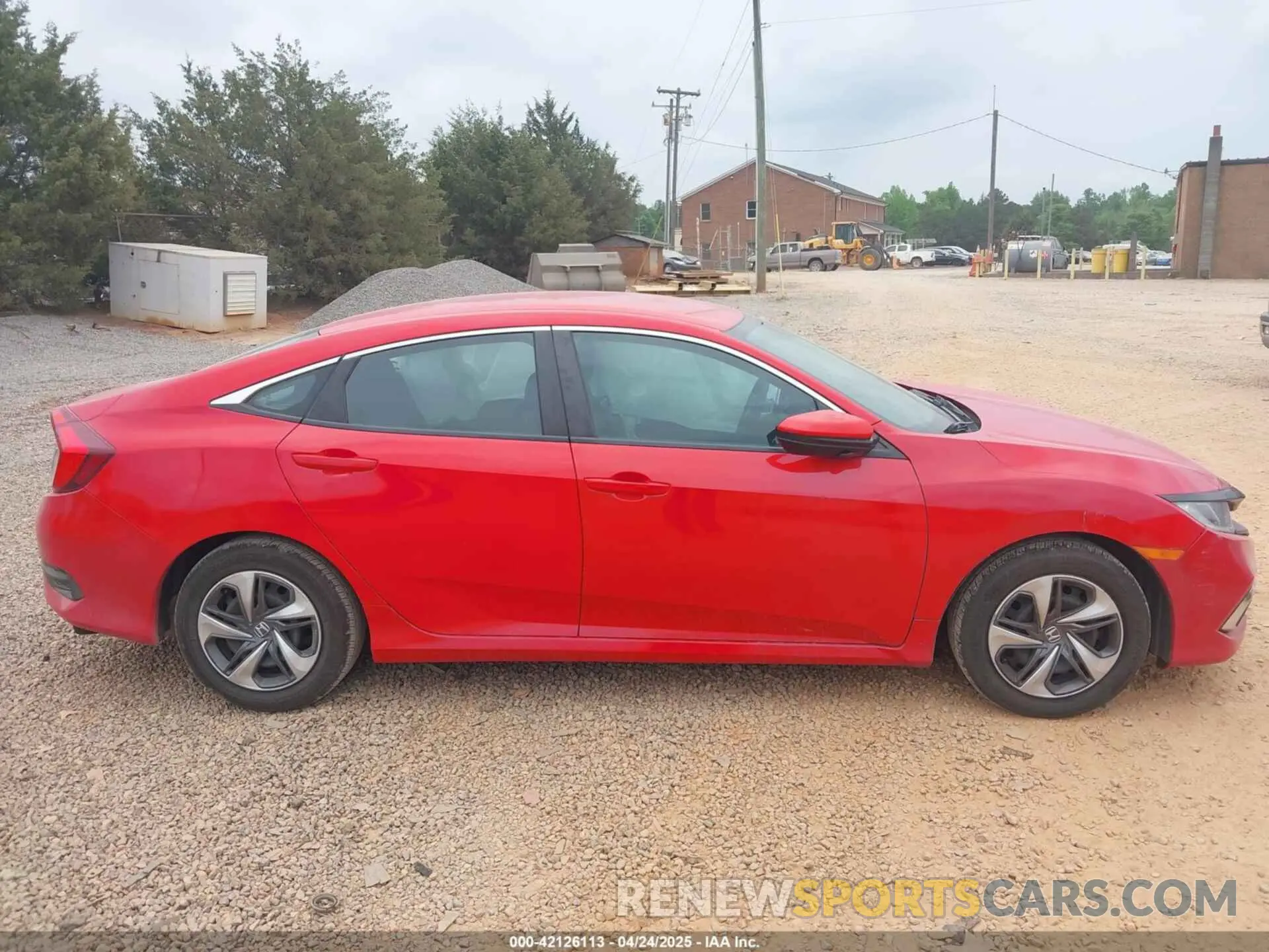 13 Photograph of a damaged car 2HGFC2F65LH569081 HONDA CIVIC 2020