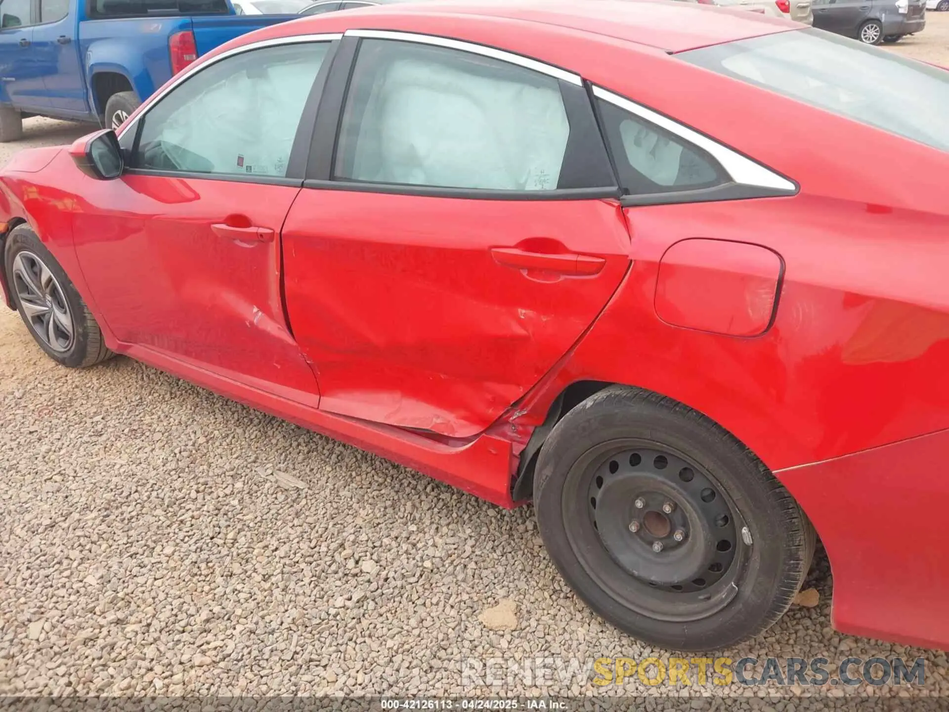 6 Photograph of a damaged car 2HGFC2F65LH569081 HONDA CIVIC 2020