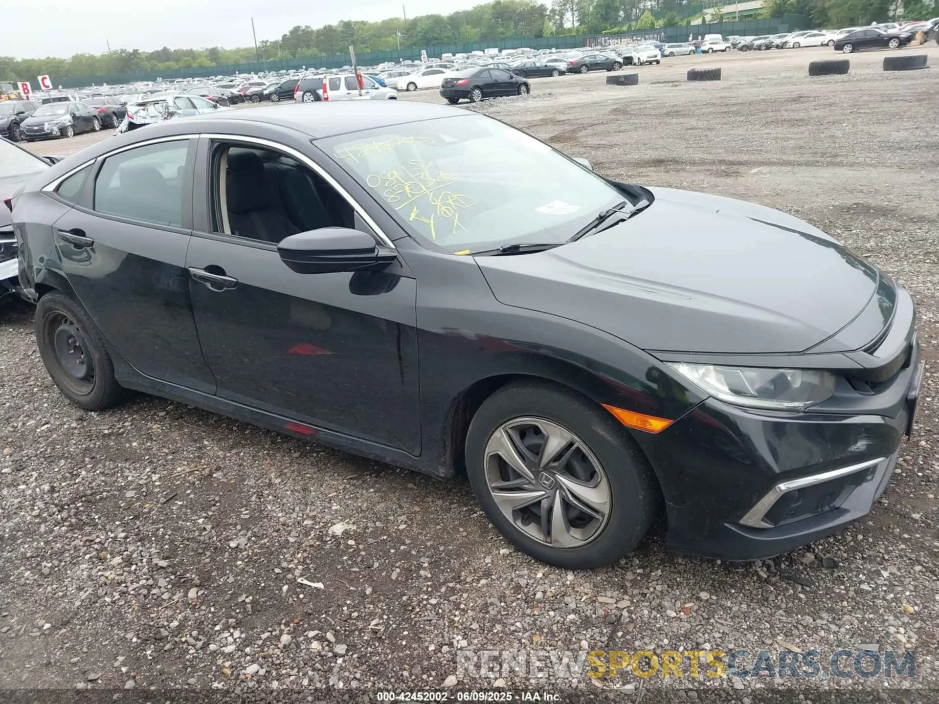 13 Photograph of a damaged car 2HGFC2F65LH587595 HONDA CIVIC 2020