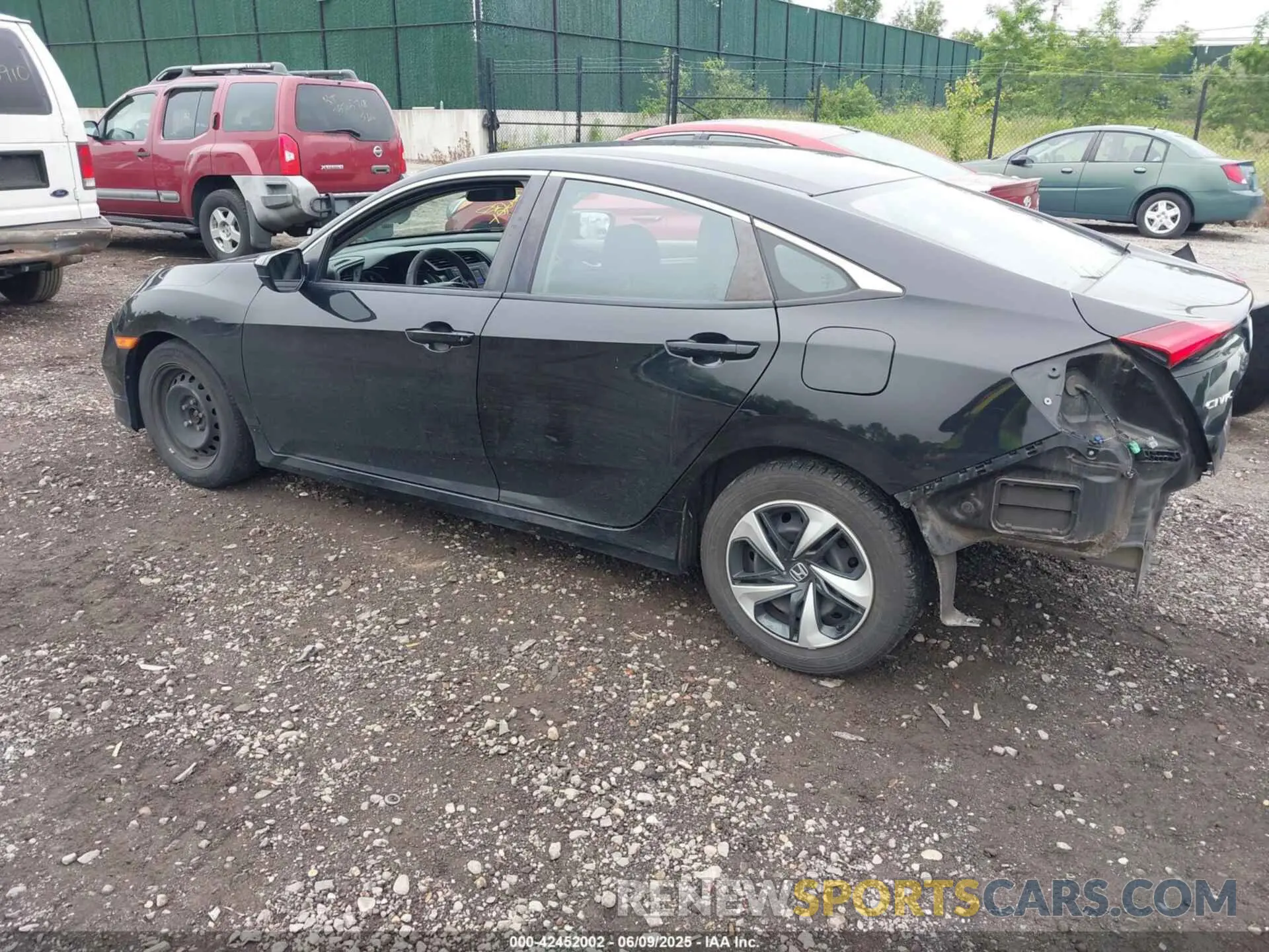 3 Photograph of a damaged car 2HGFC2F65LH587595 HONDA CIVIC 2020
