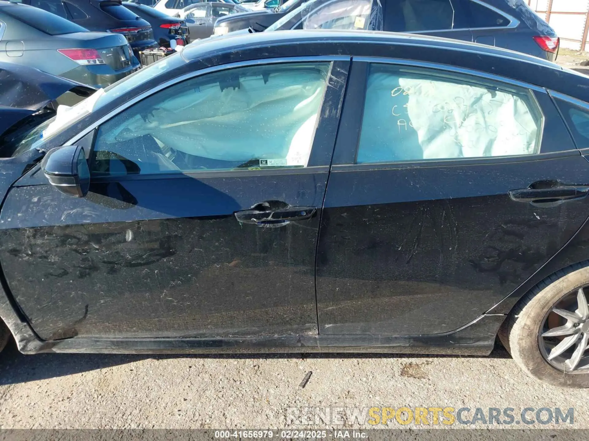 14 Photograph of a damaged car 2HGFC2F65LH599276 HONDA CIVIC 2020