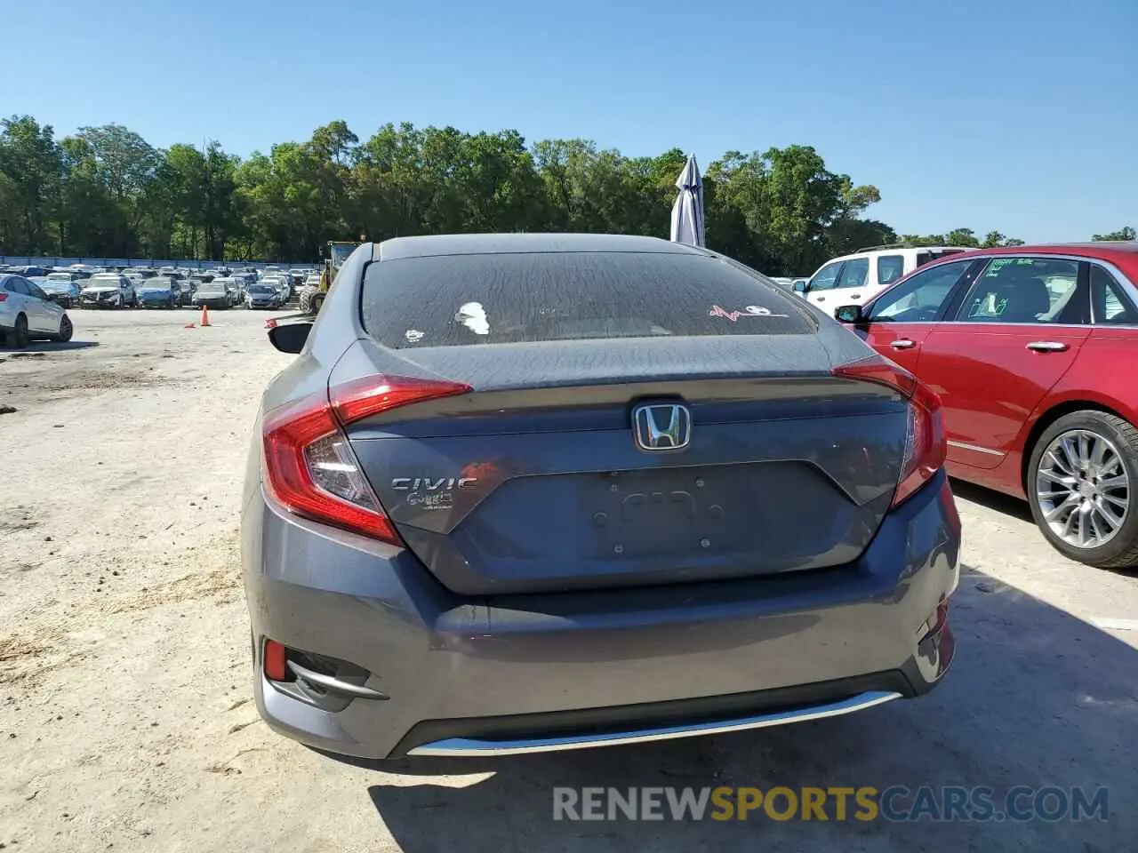 6 Photograph of a damaged car 2HGFC2F67LH530265 HONDA CIVIC 2020