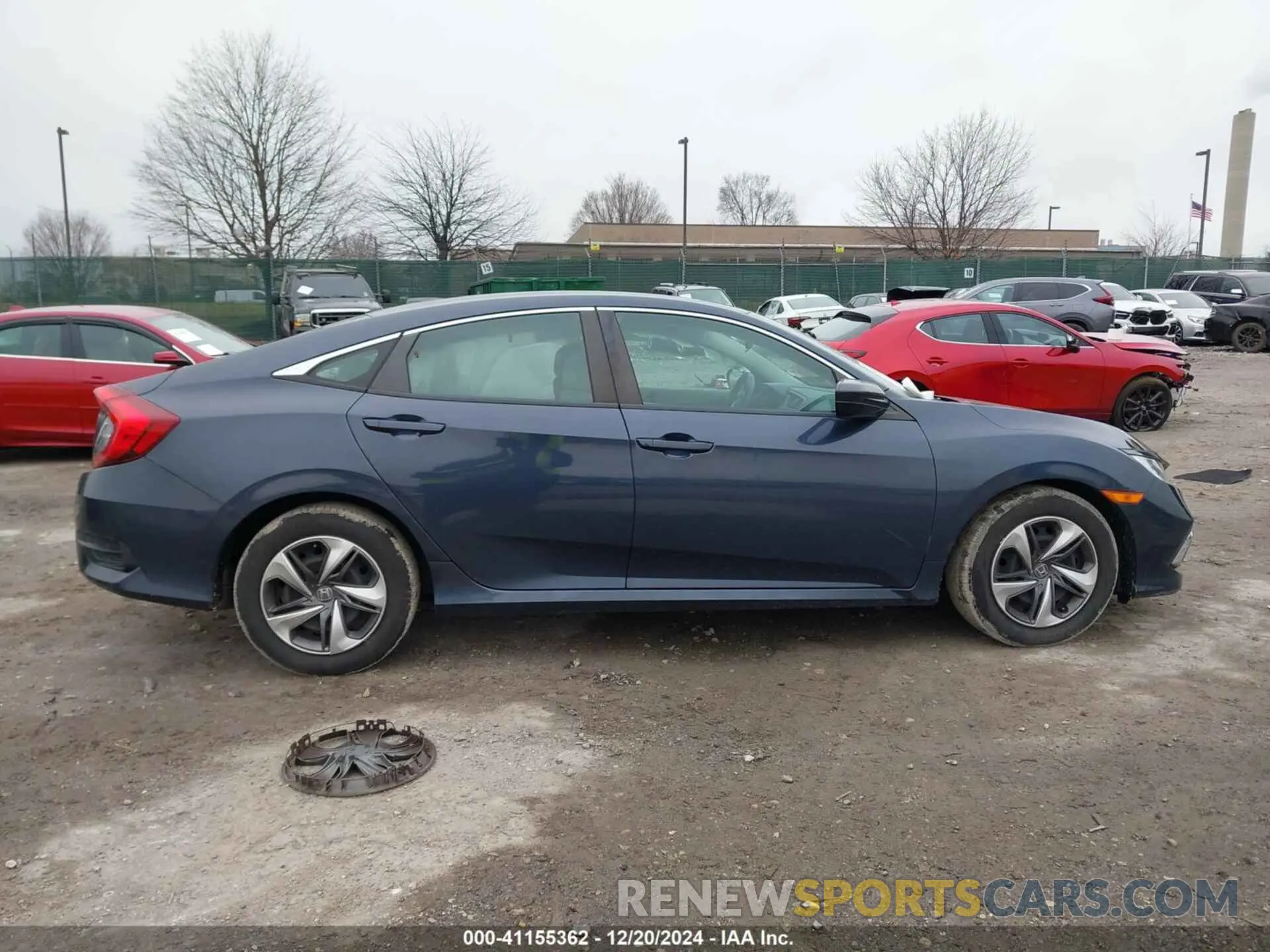 13 Photograph of a damaged car 2HGFC2F68LH522305 HONDA CIVIC 2020