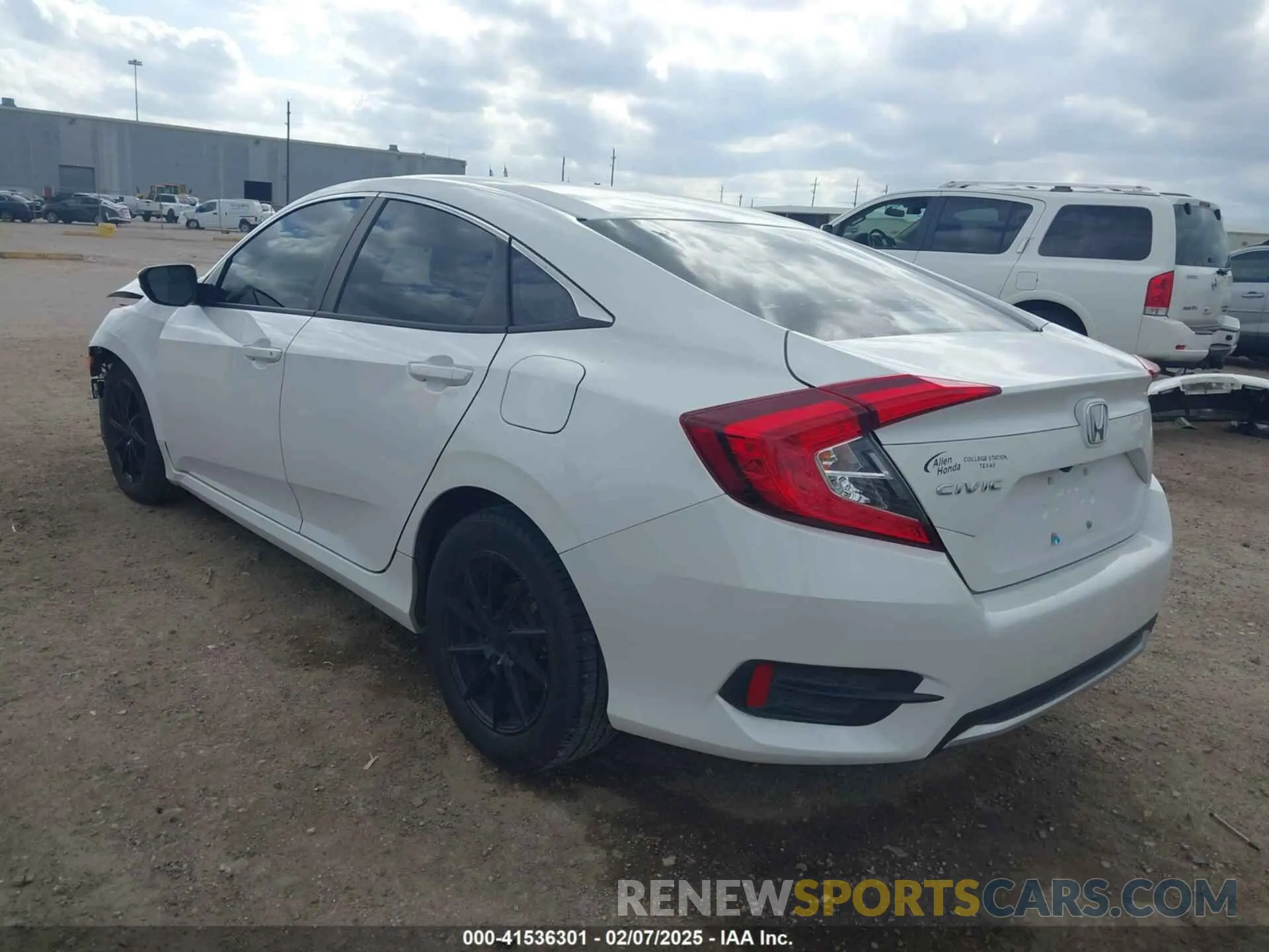 3 Photograph of a damaged car 2HGFC2F68LH556048 HONDA CIVIC 2020
