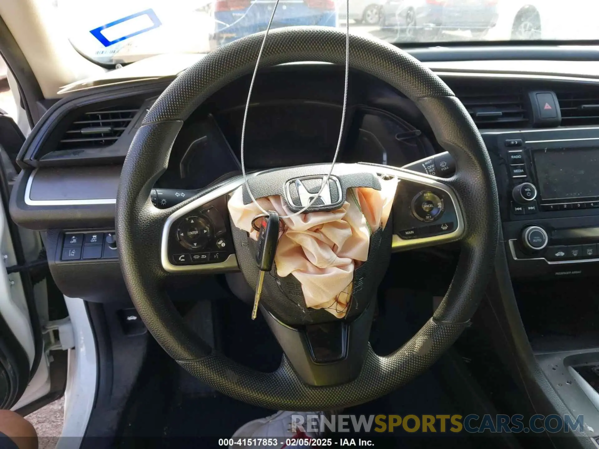 11 Photograph of a damaged car 2HGFC2F68LH565560 HONDA CIVIC 2020