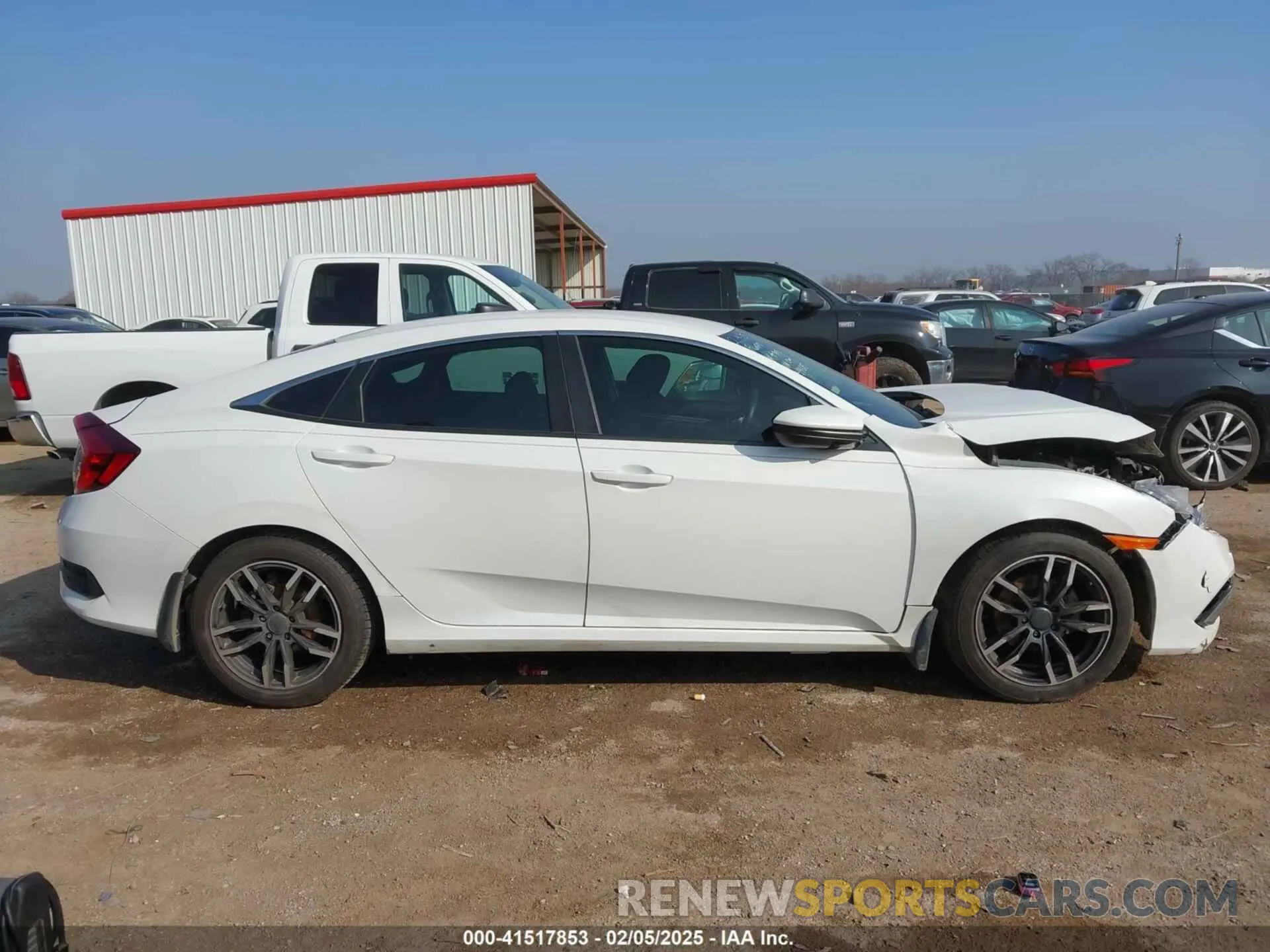 13 Photograph of a damaged car 2HGFC2F68LH565560 HONDA CIVIC 2020