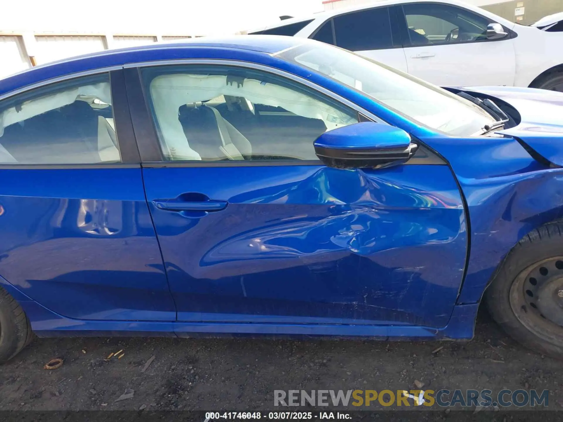 12 Photograph of a damaged car 2HGFC2F68LH578566 HONDA CIVIC 2020