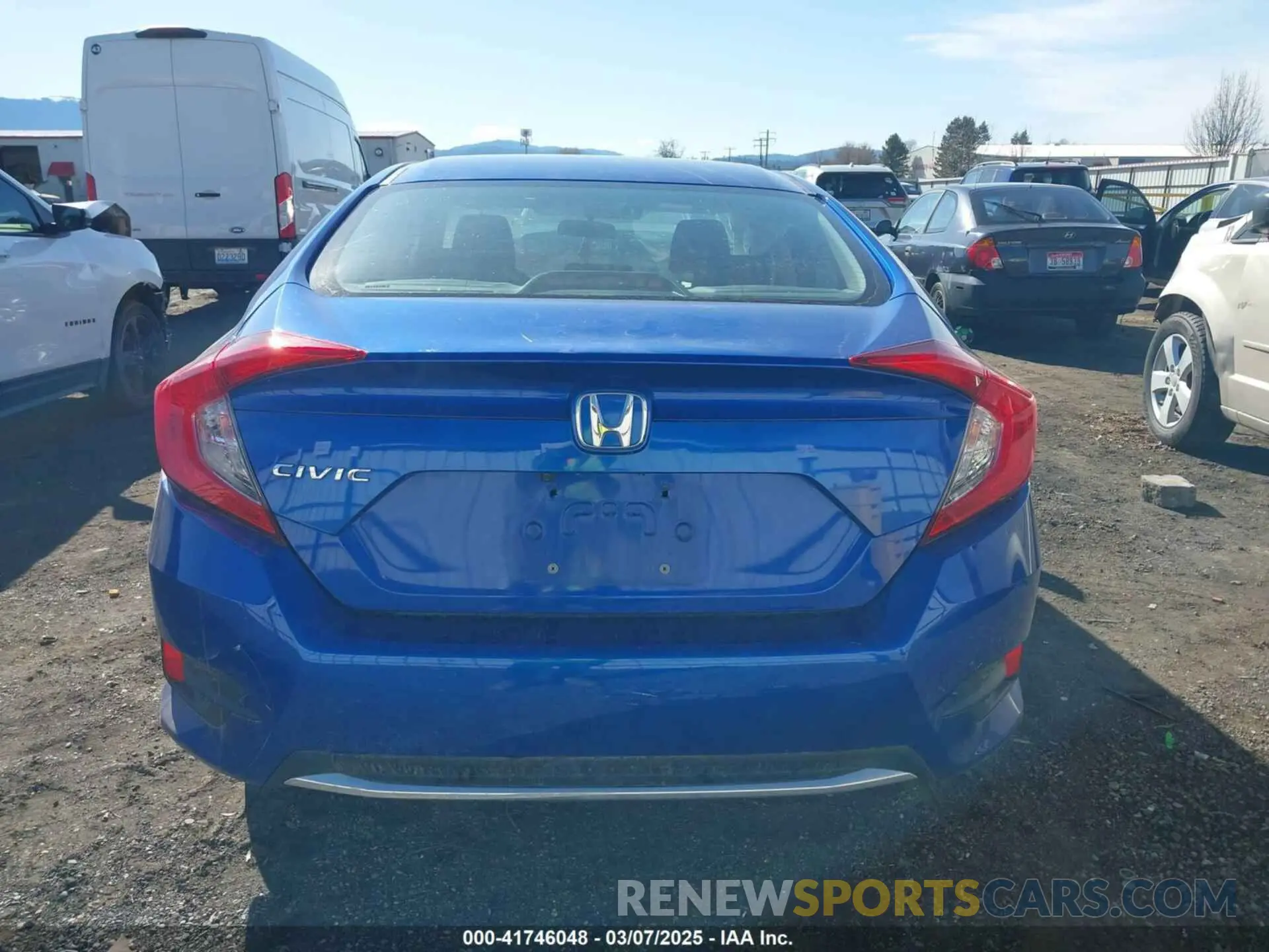 15 Photograph of a damaged car 2HGFC2F68LH578566 HONDA CIVIC 2020