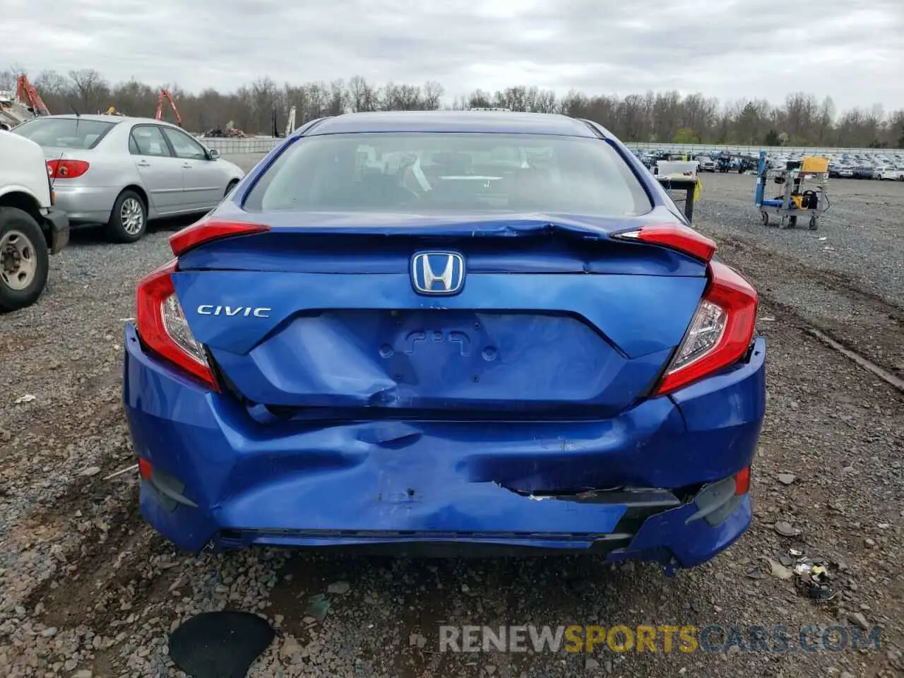 6 Photograph of a damaged car 2HGFC2F68LH584450 HONDA CIVIC 2020