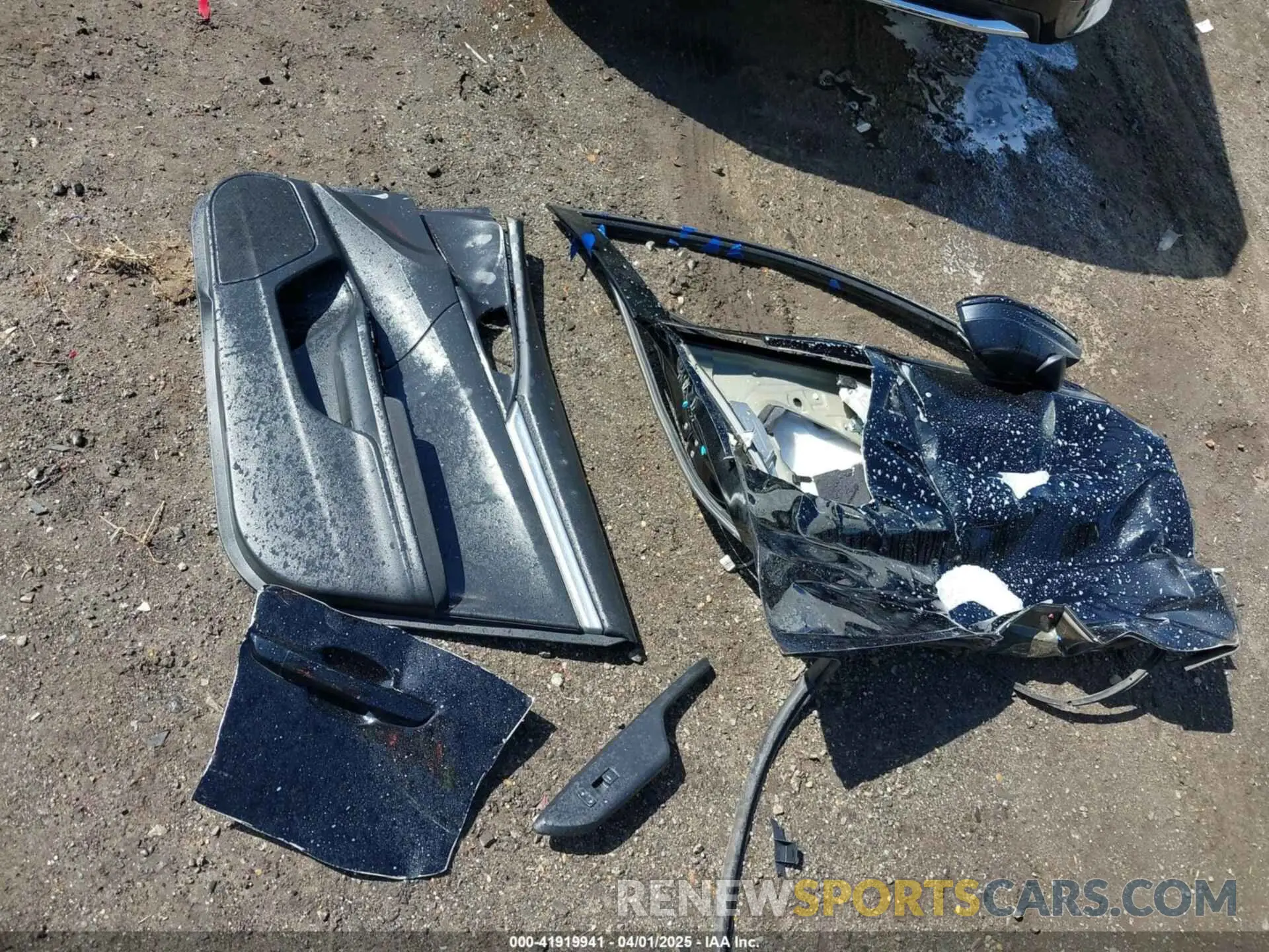 12 Photograph of a damaged car 2HGFC2F69LH532499 HONDA CIVIC 2020