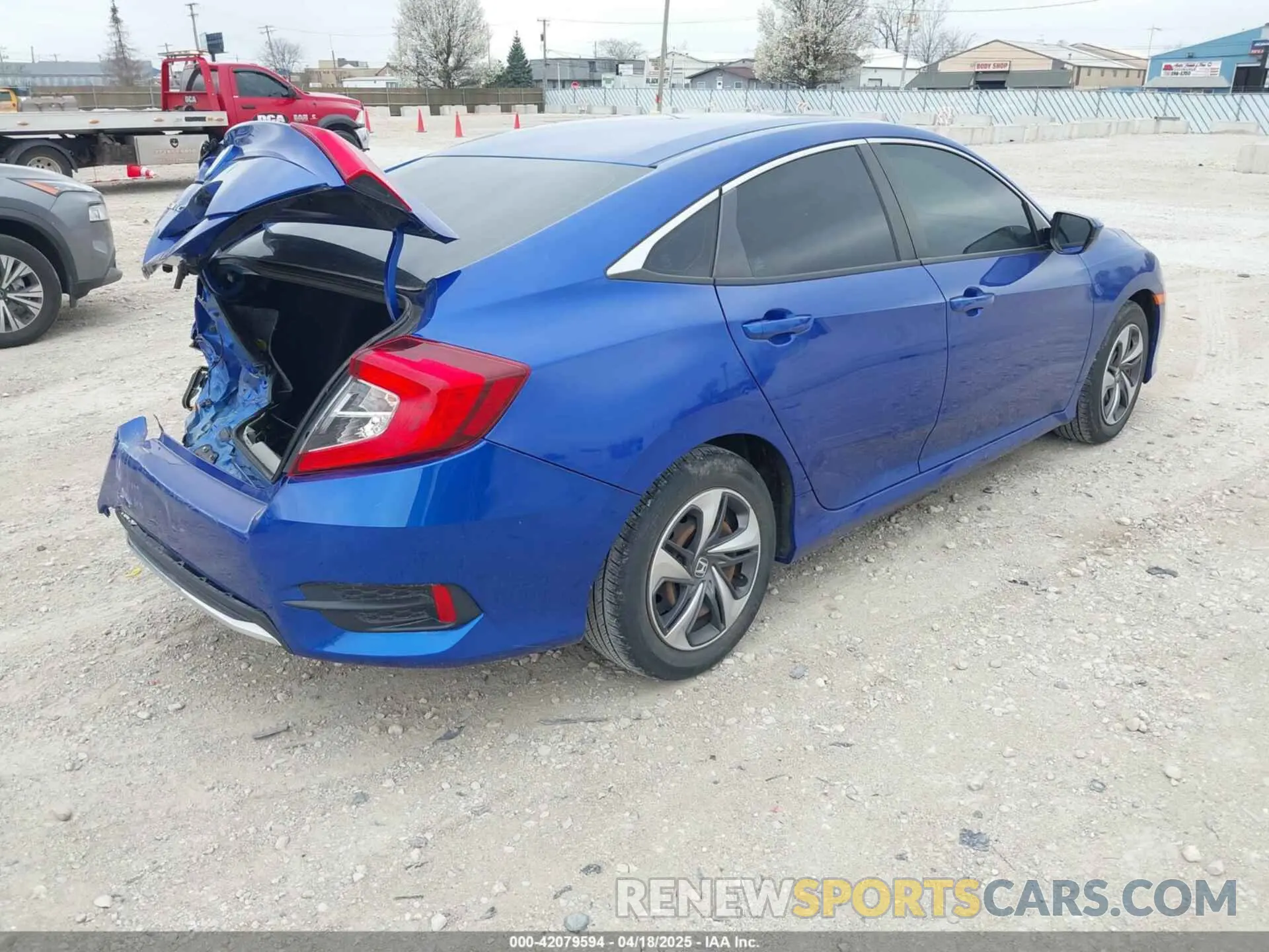 4 Photograph of a damaged car 2HGFC2F69LH550744 HONDA CIVIC 2020