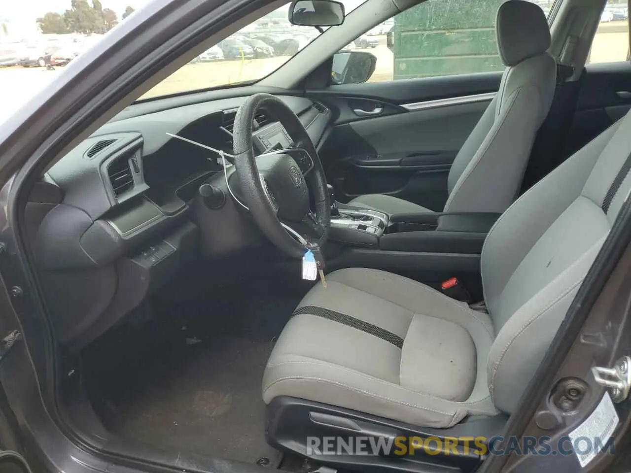 7 Photograph of a damaged car 2HGFC2F69LH552817 HONDA CIVIC 2020
