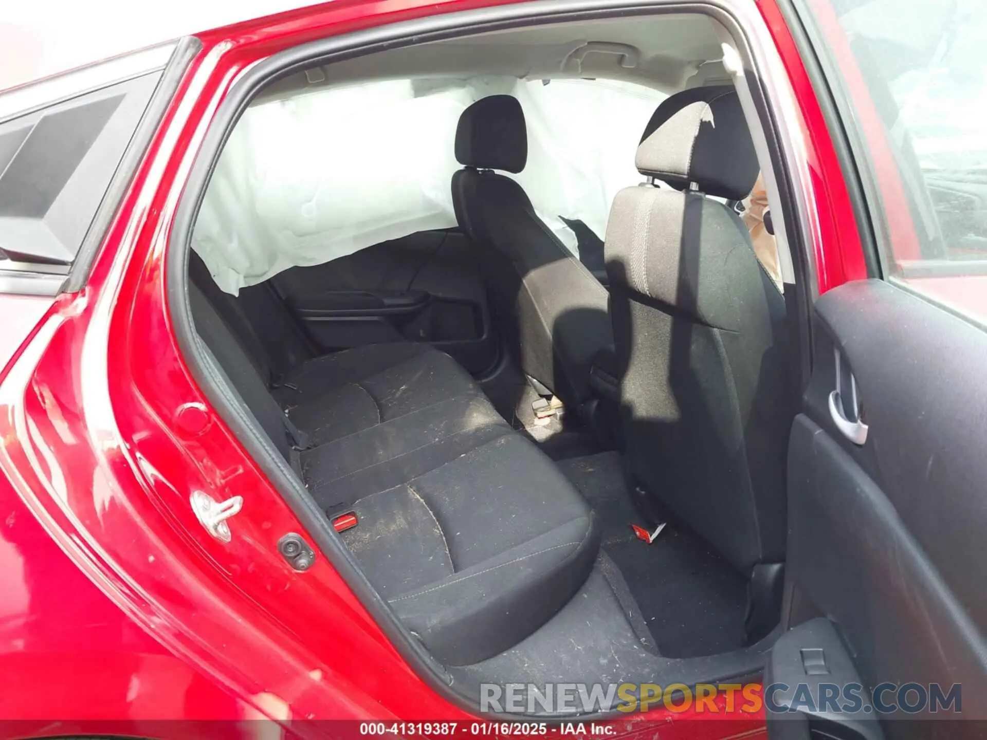 8 Photograph of a damaged car 2HGFC2F69LH559332 HONDA CIVIC 2020
