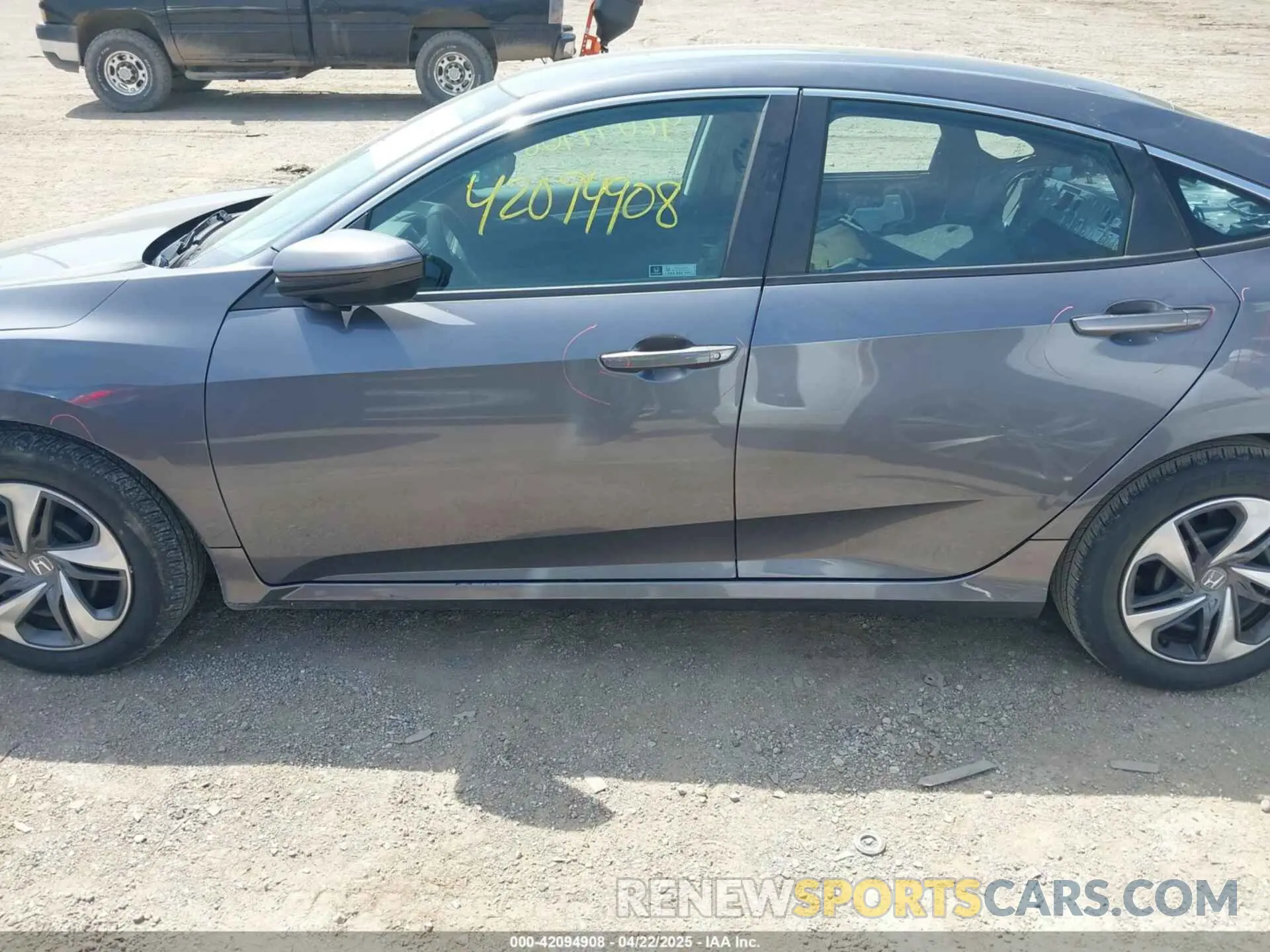 14 Photograph of a damaged car 2HGFC2F69LH570685 HONDA CIVIC 2020