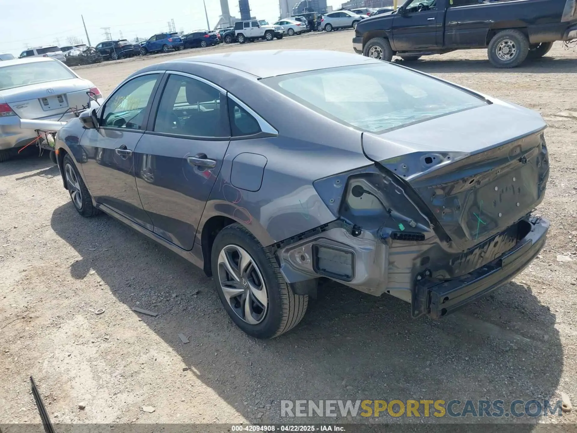 3 Photograph of a damaged car 2HGFC2F69LH570685 HONDA CIVIC 2020