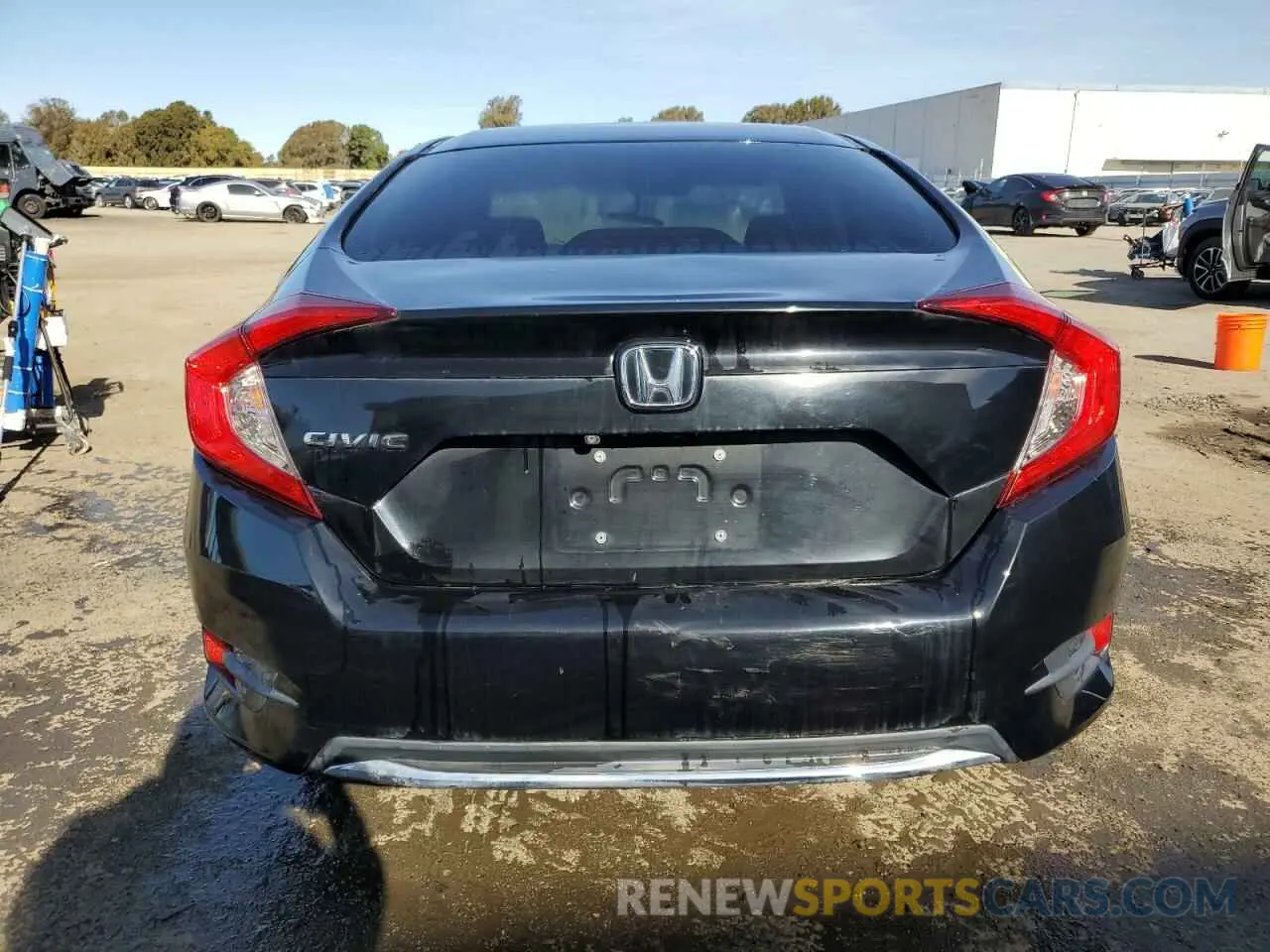 6 Photograph of a damaged car 2HGFC2F69LH588376 HONDA CIVIC 2020