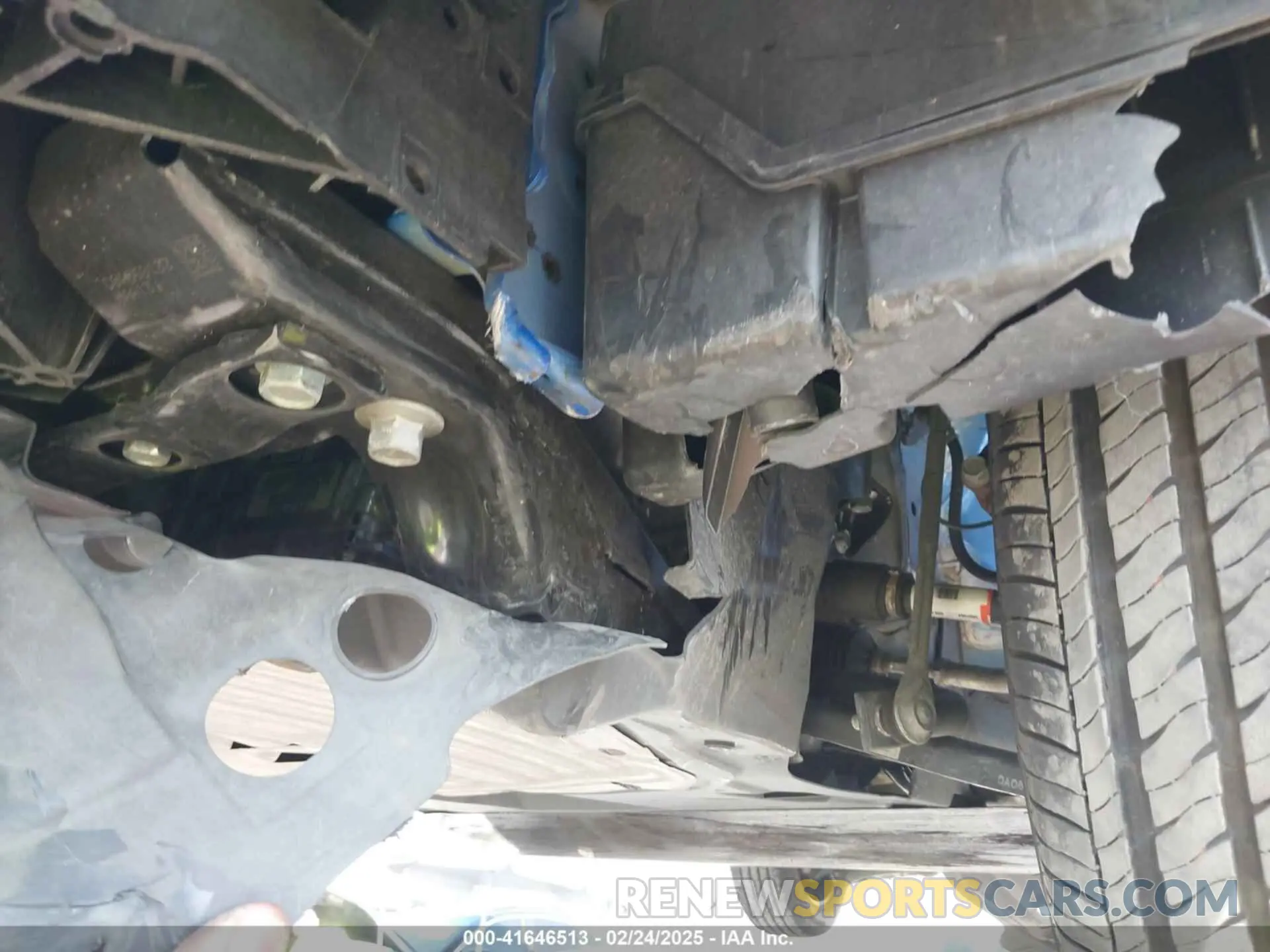18 Photograph of a damaged car 2HGFC2F6XLH527831 HONDA CIVIC 2020