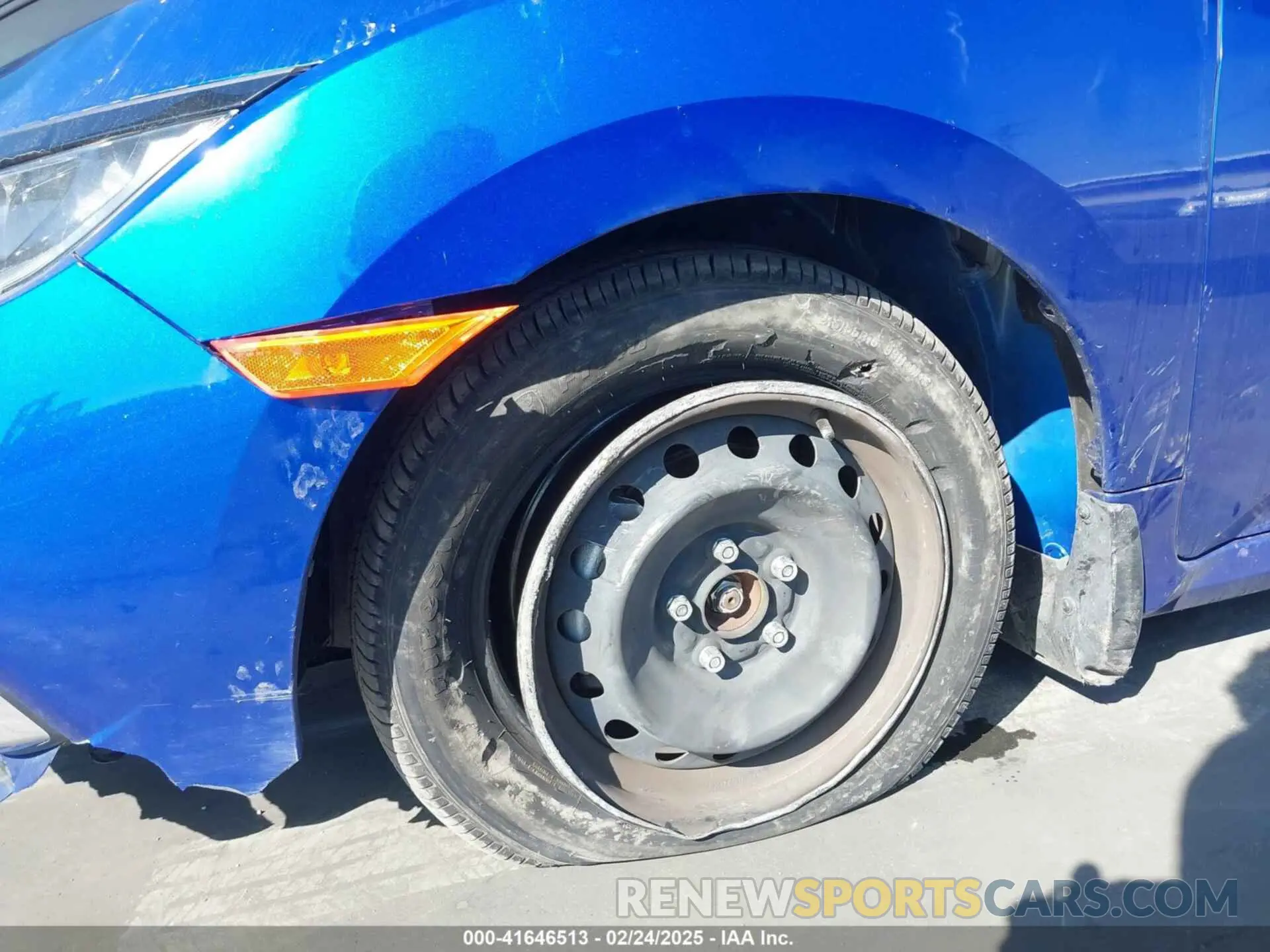 6 Photograph of a damaged car 2HGFC2F6XLH527831 HONDA CIVIC 2020