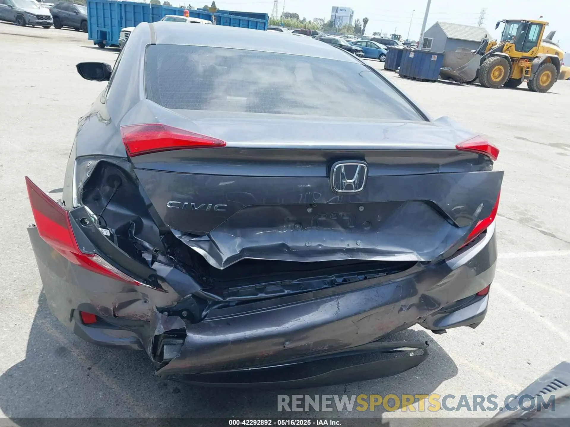 6 Photograph of a damaged car 2HGFC2F6XLH528798 HONDA CIVIC 2020