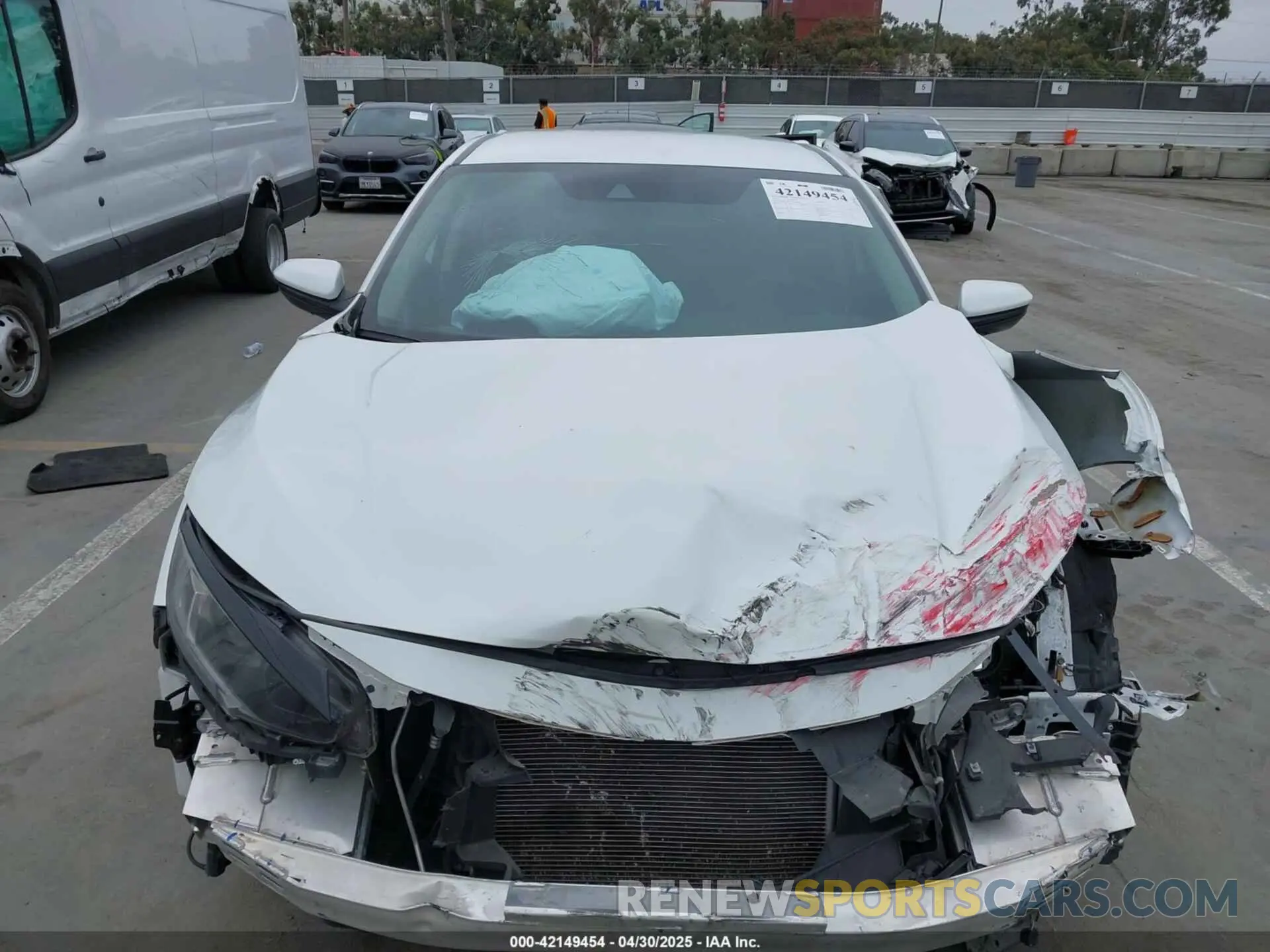 12 Photograph of a damaged car 2HGFC2F6XLH530681 HONDA CIVIC 2020