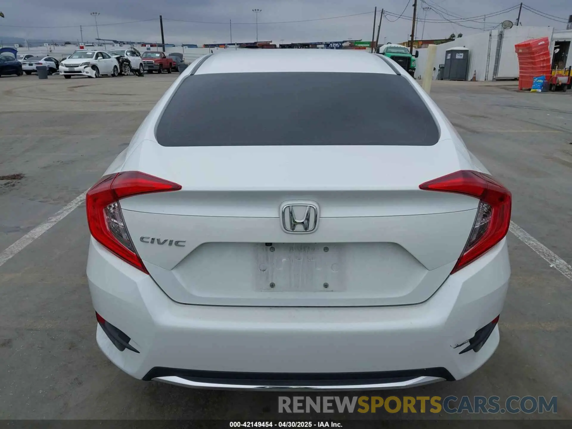 16 Photograph of a damaged car 2HGFC2F6XLH530681 HONDA CIVIC 2020