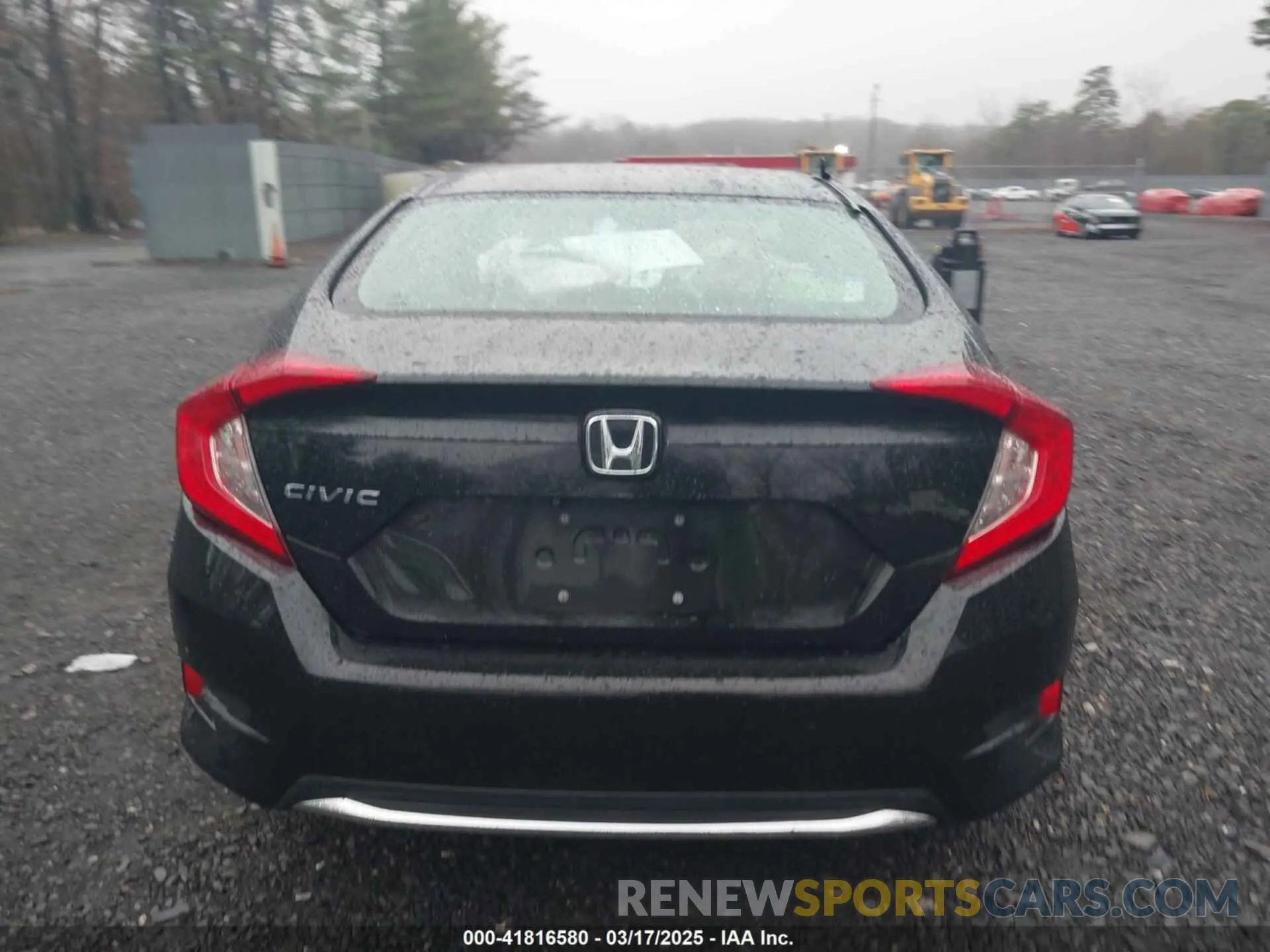 15 Photograph of a damaged car 2HGFC2F6XLH531197 HONDA CIVIC 2020