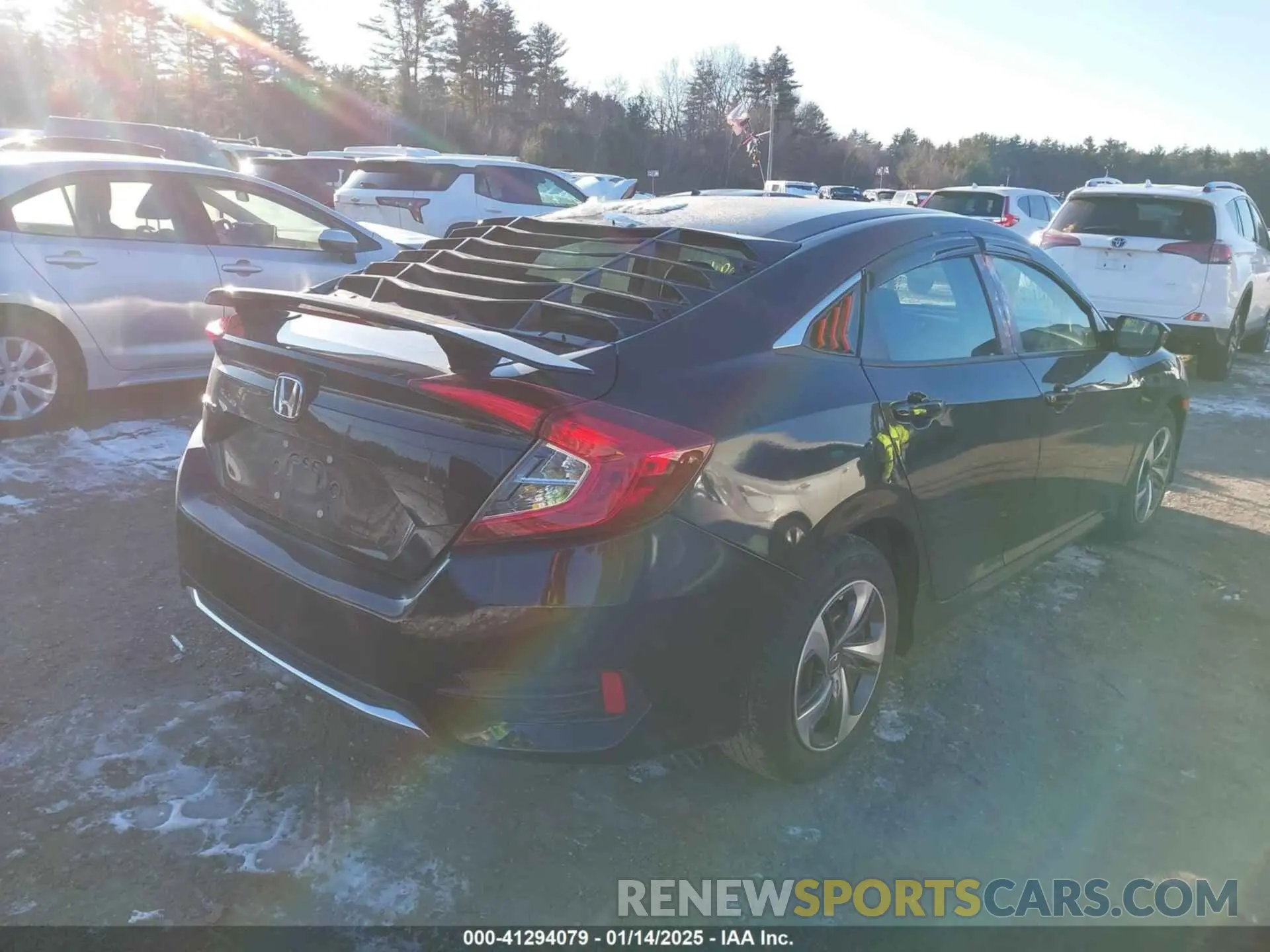 4 Photograph of a damaged car 2HGFC2F6XLH531216 HONDA CIVIC 2020