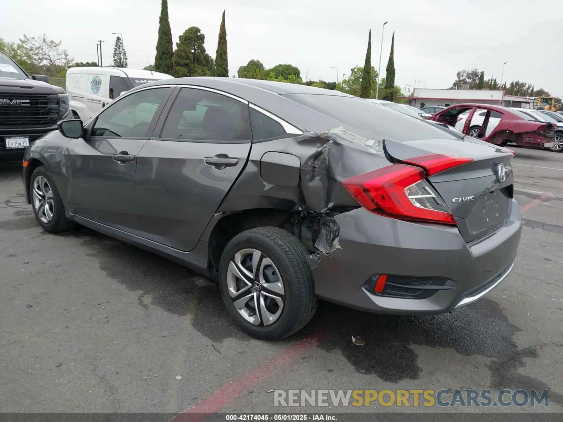 3 Photograph of a damaged car 2HGFC2F6XLH542068 HONDA CIVIC 2020