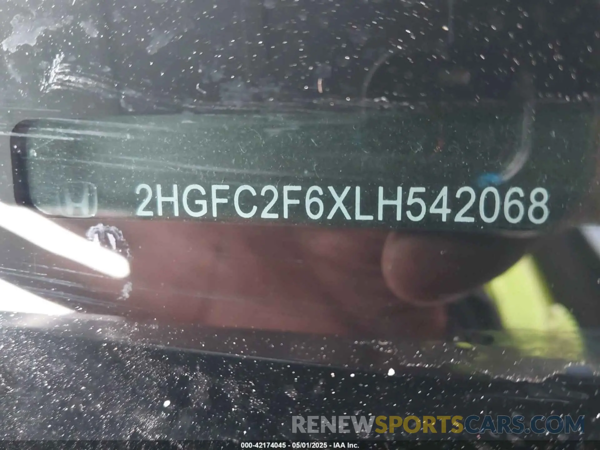 9 Photograph of a damaged car 2HGFC2F6XLH542068 HONDA CIVIC 2020