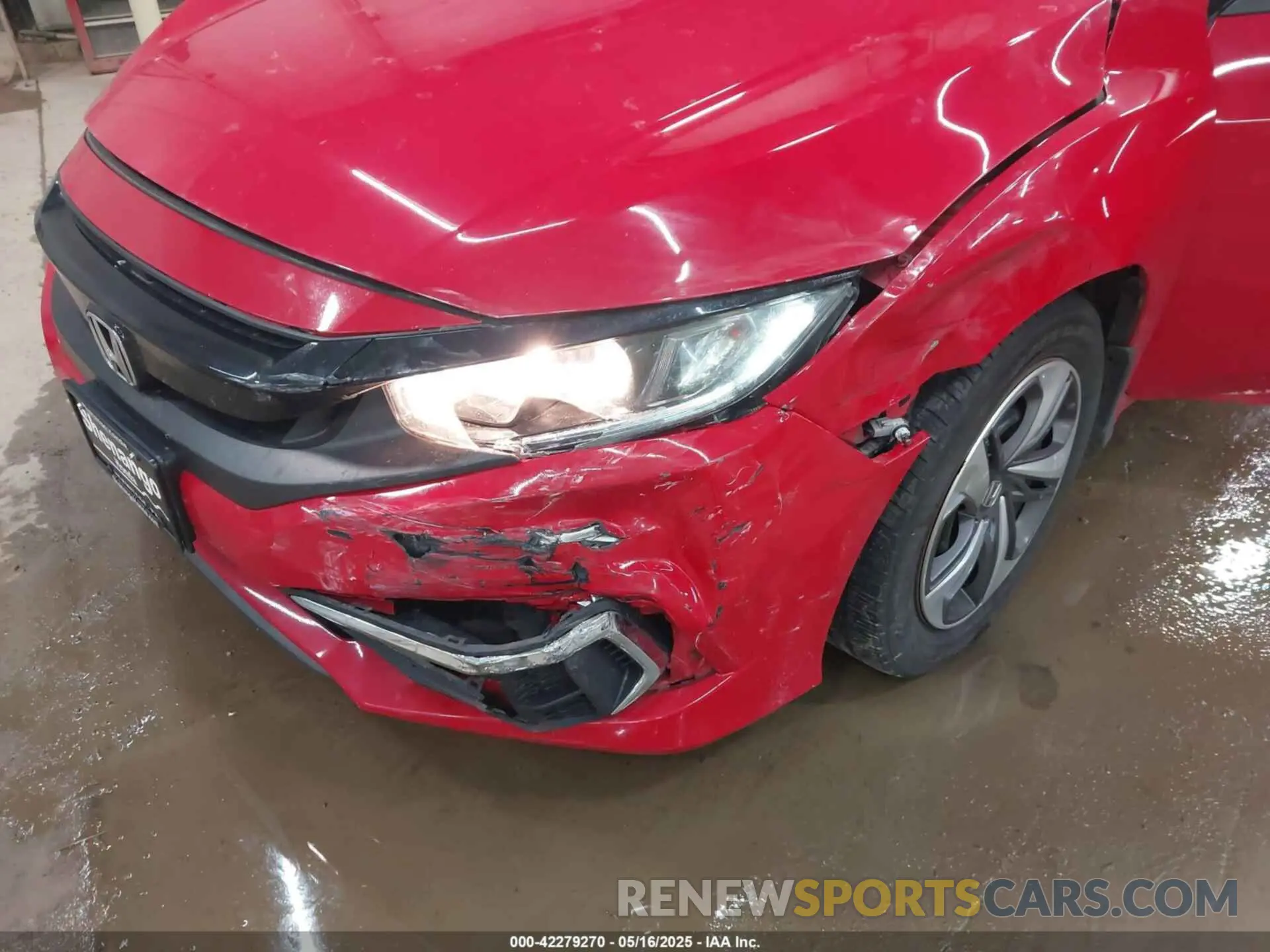 6 Photograph of a damaged car 2HGFC2F6XLH551000 HONDA CIVIC 2020