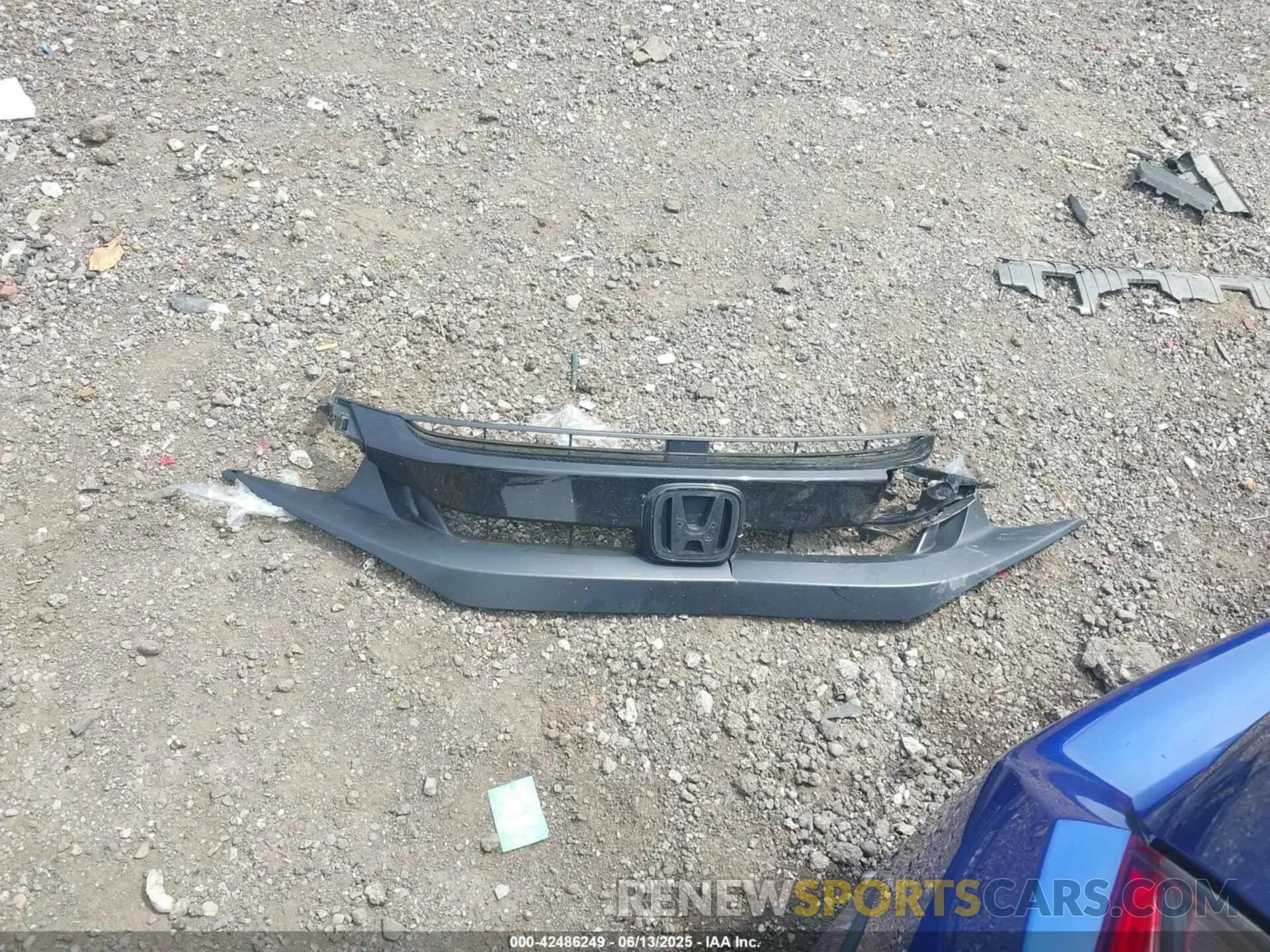 12 Photograph of a damaged car 2HGFC2F6XLH558769 HONDA CIVIC 2020