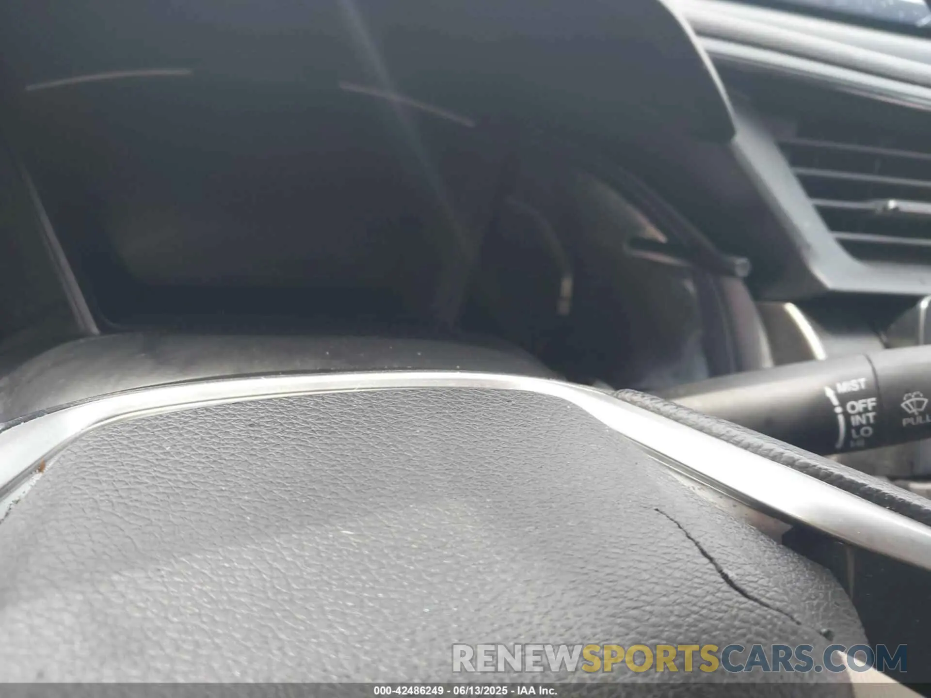 16 Photograph of a damaged car 2HGFC2F6XLH558769 HONDA CIVIC 2020
