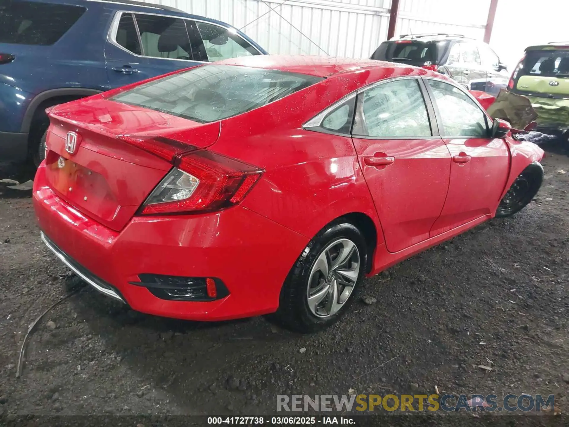 4 Photograph of a damaged car 2HGFC2F6XLH560215 HONDA CIVIC 2020