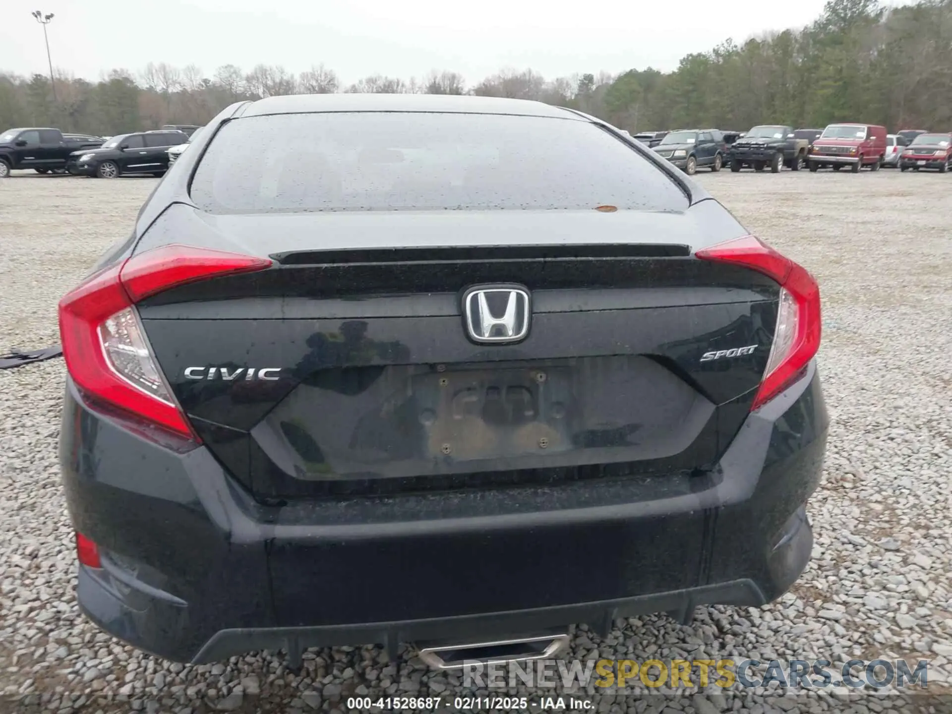 16 Photograph of a damaged car 2HGFC2F80LH520582 HONDA CIVIC 2020