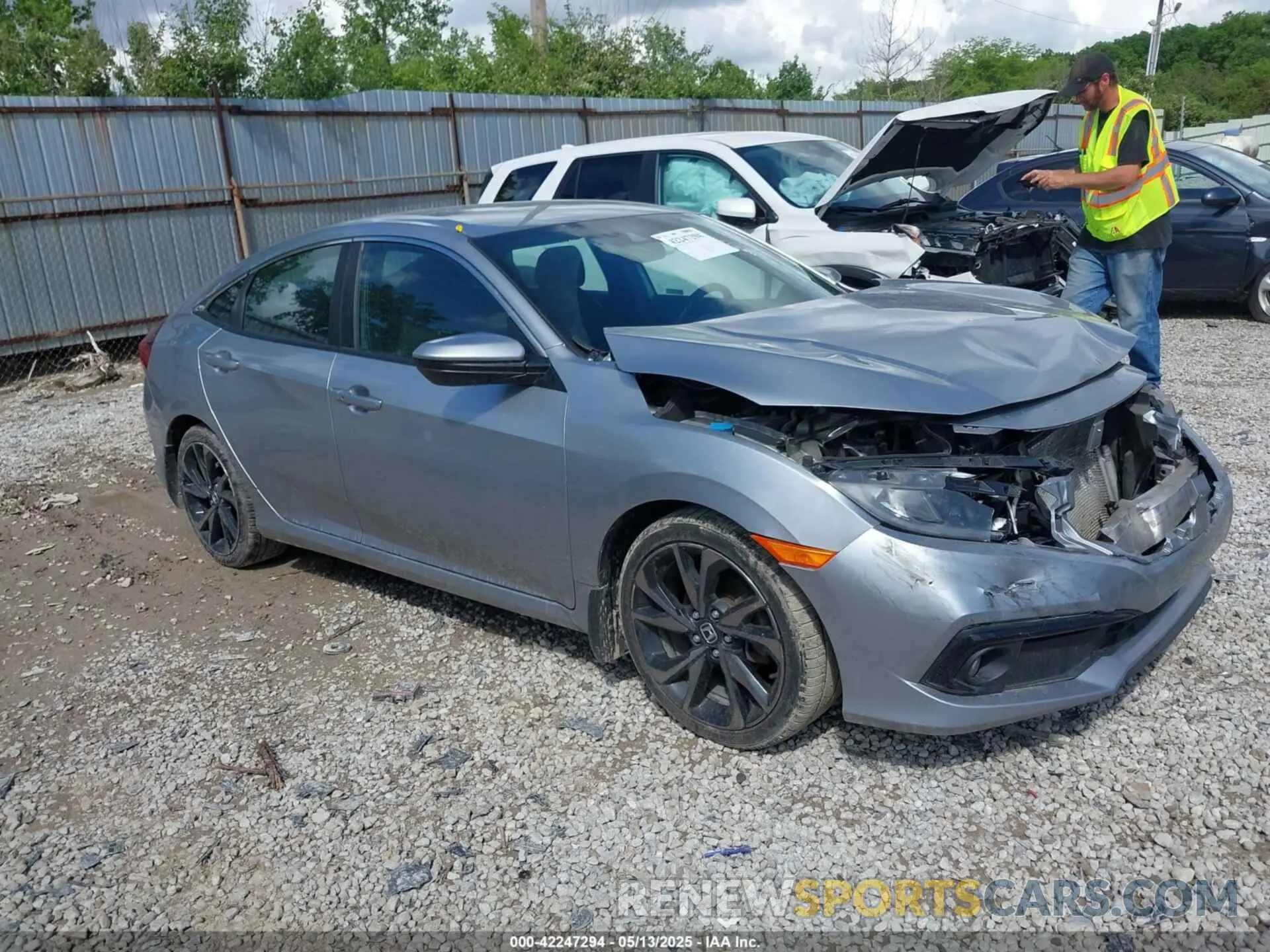 1 Photograph of a damaged car 2HGFC2F80LH538788 HONDA CIVIC 2020