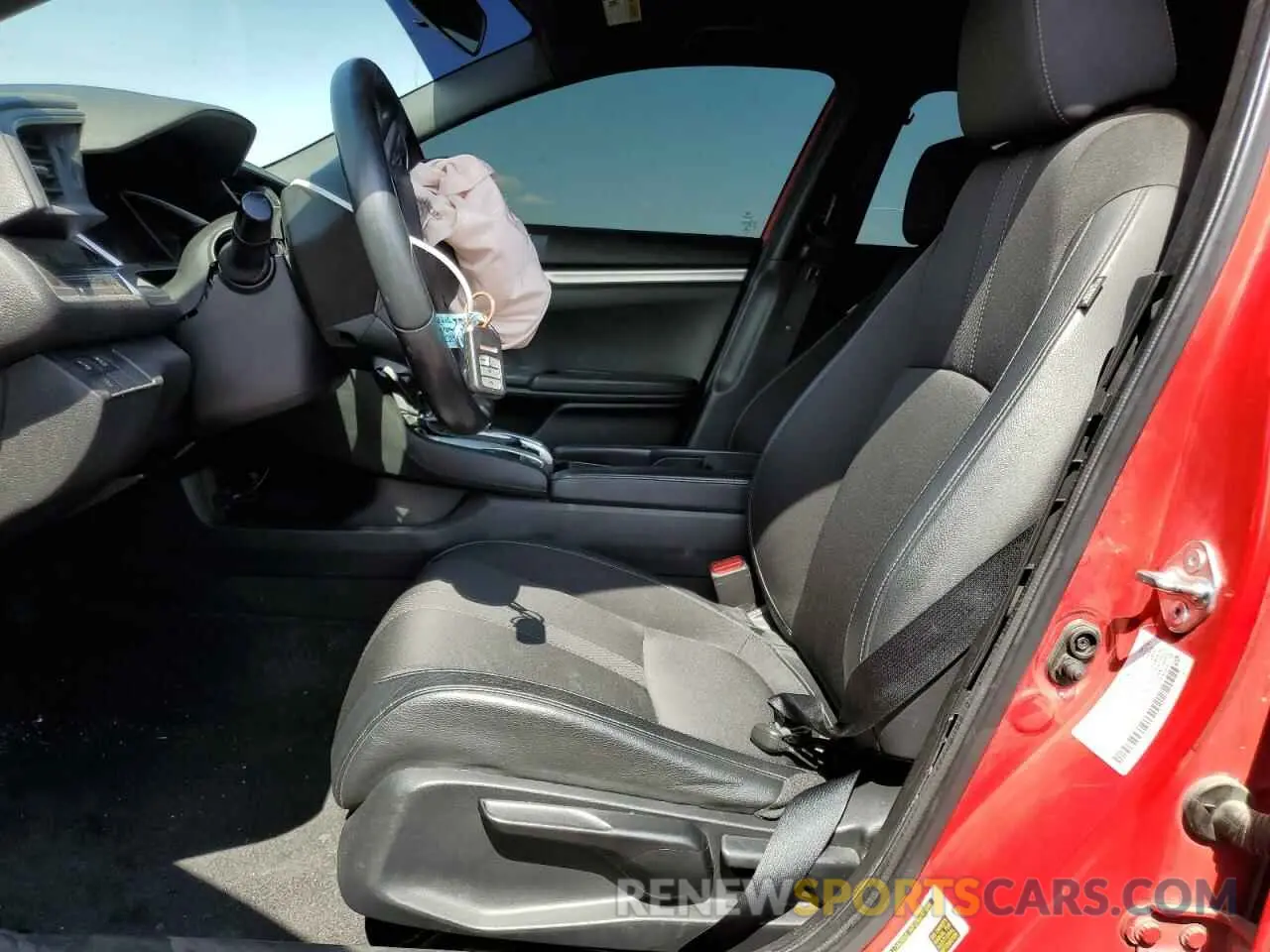 7 Photograph of a damaged car 2HGFC2F80LH564274 HONDA CIVIC 2020