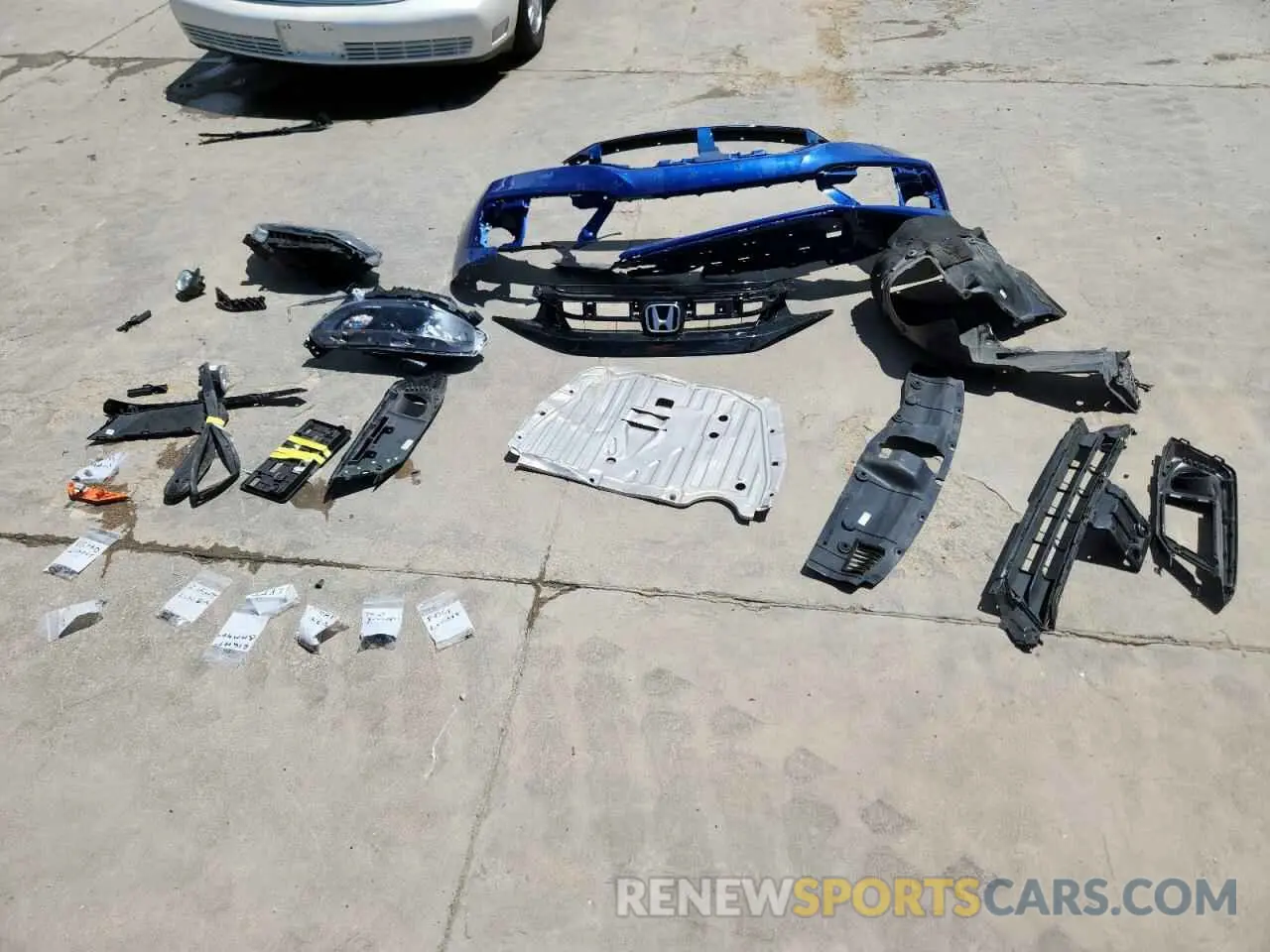 12 Photograph of a damaged car 2HGFC2F80LH576554 HONDA CIVIC 2020
