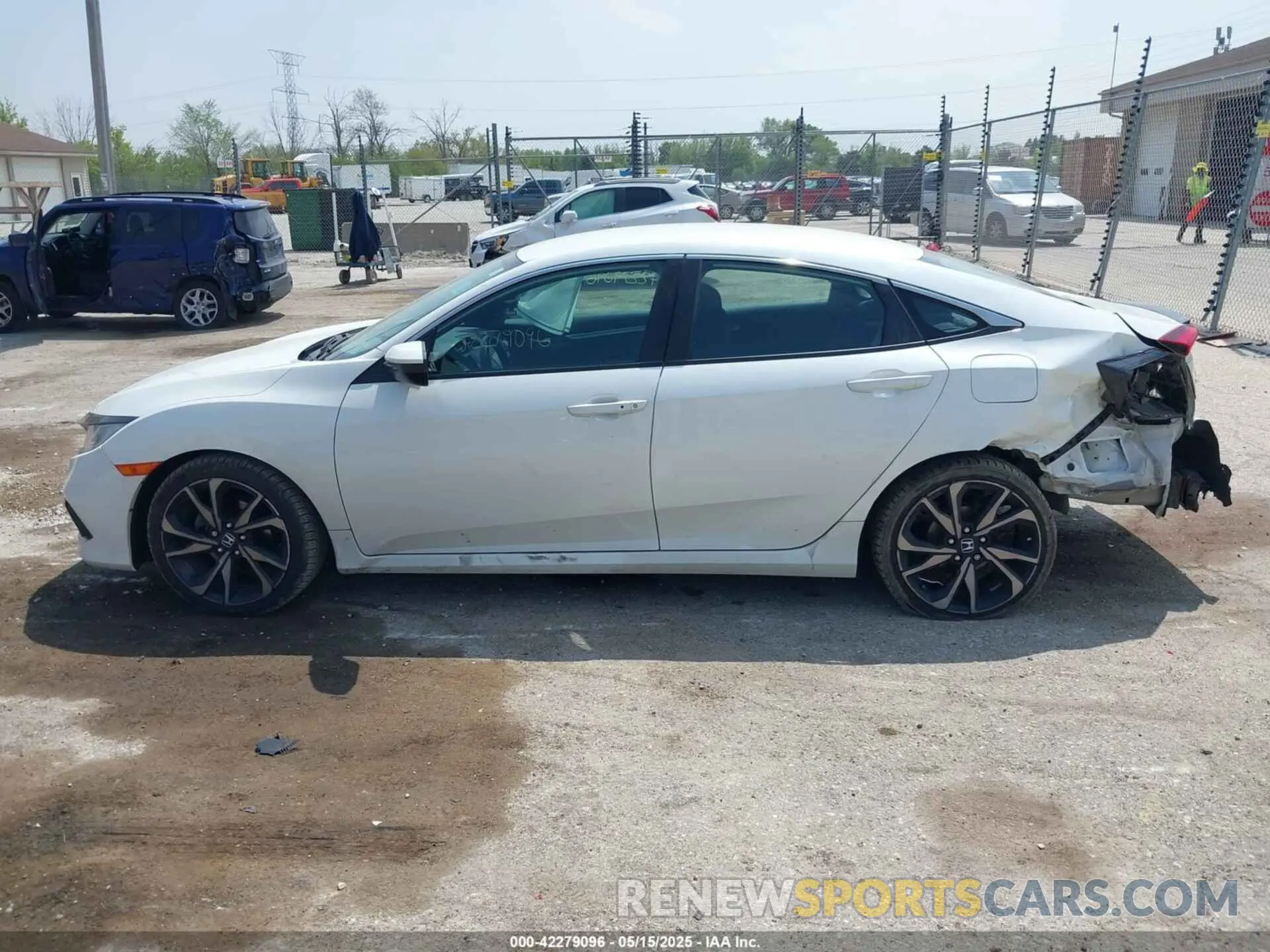 14 Photograph of a damaged car 2HGFC2F81LH532160 HONDA CIVIC 2020