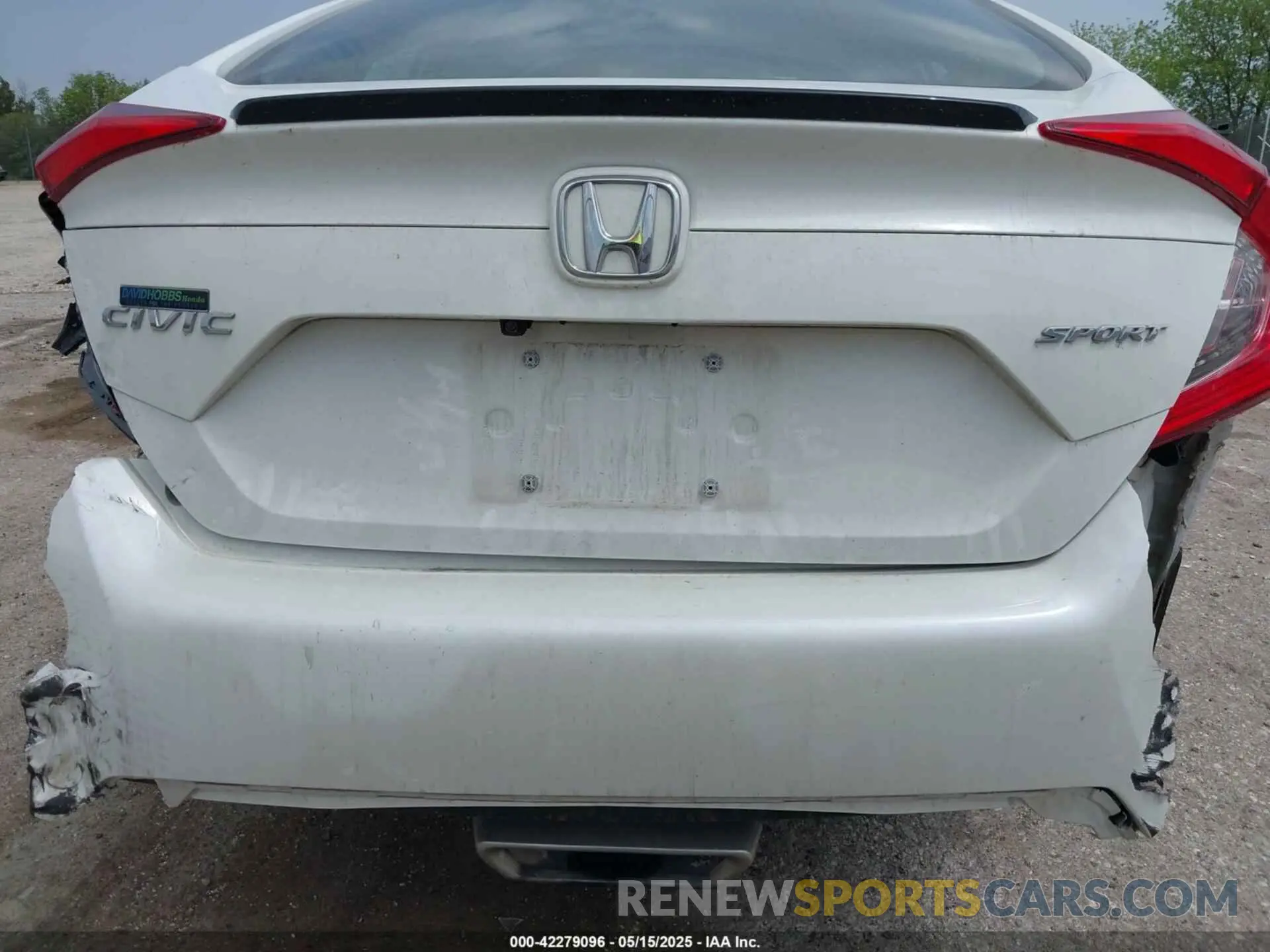 6 Photograph of a damaged car 2HGFC2F81LH532160 HONDA CIVIC 2020