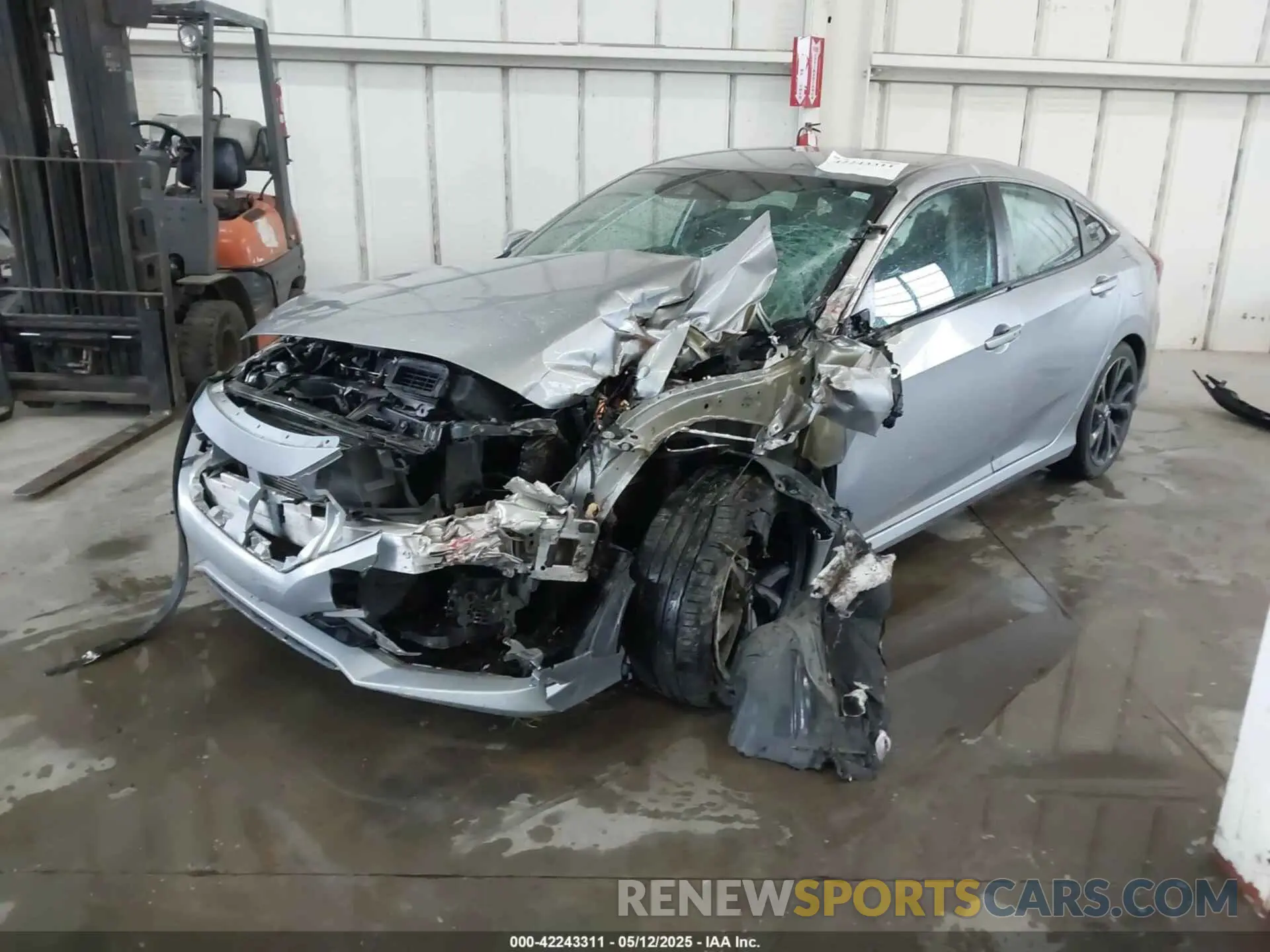 2 Photograph of a damaged car 2HGFC2F81LH541828 HONDA CIVIC 2020