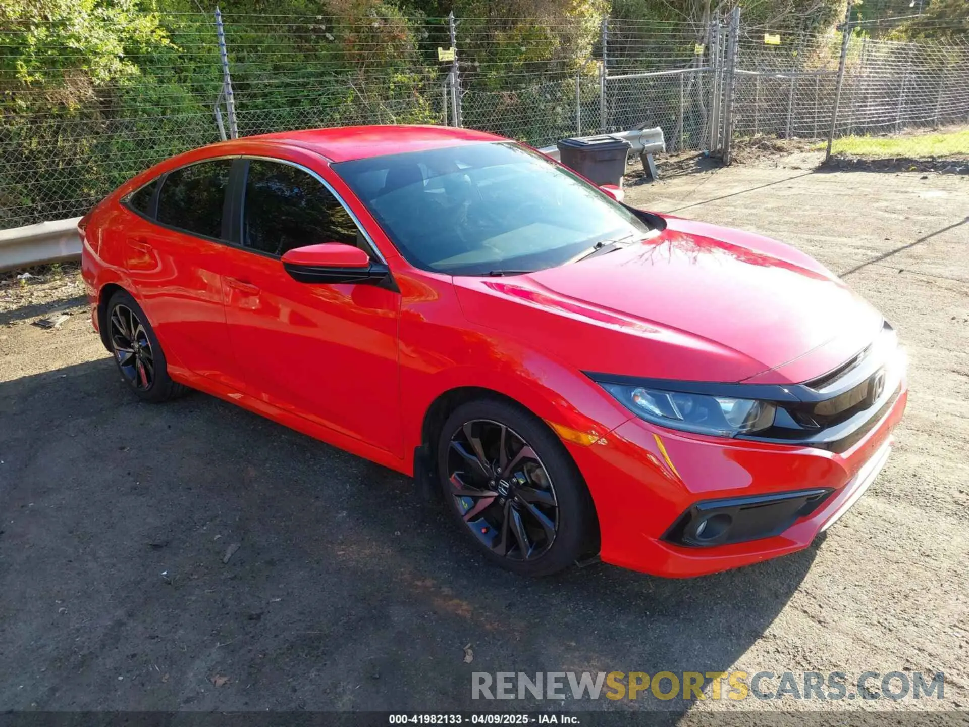 1 Photograph of a damaged car 2HGFC2F81LH555213 HONDA CIVIC 2020