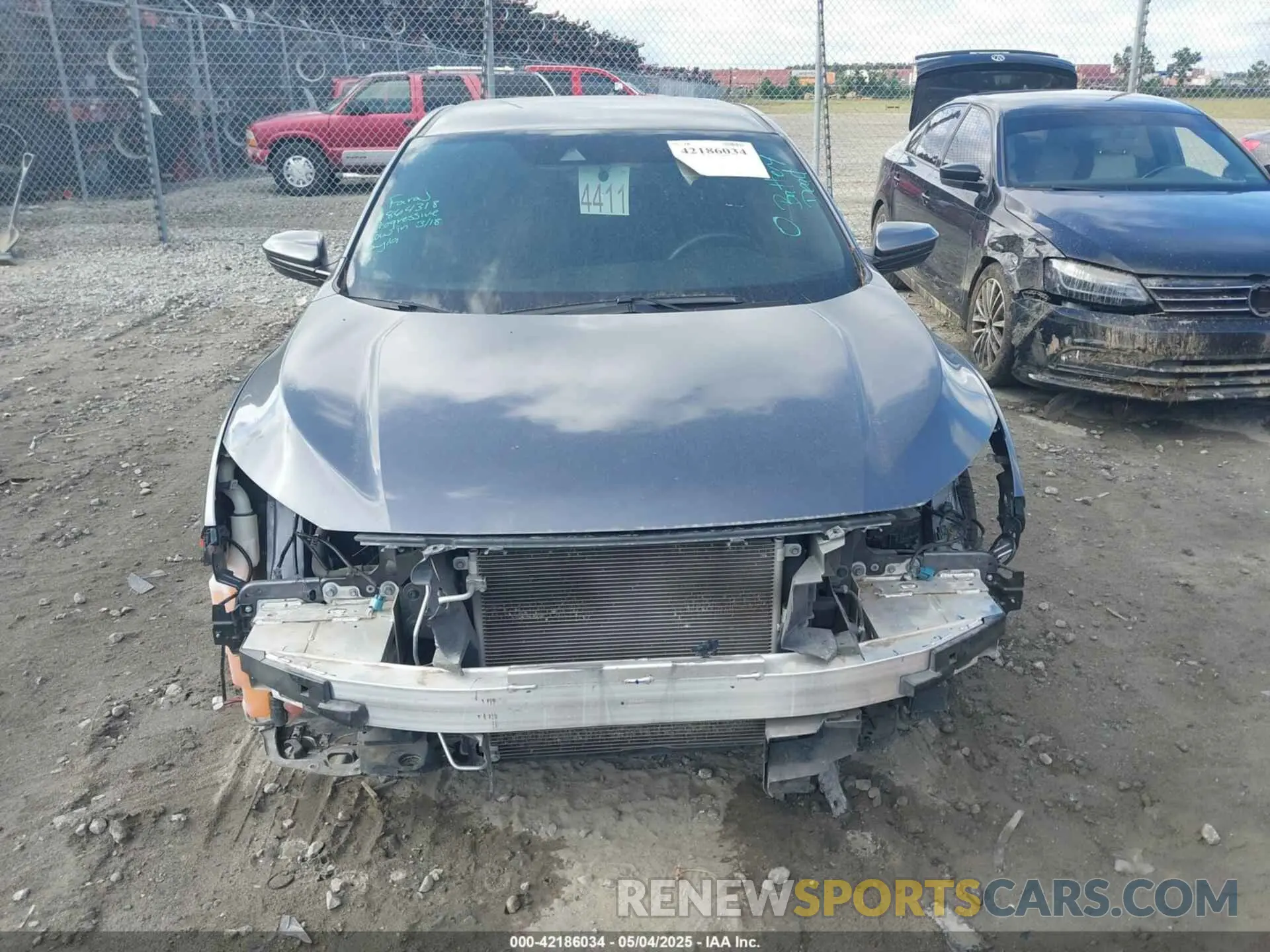 12 Photograph of a damaged car 2HGFC2F82LH561523 HONDA CIVIC 2020