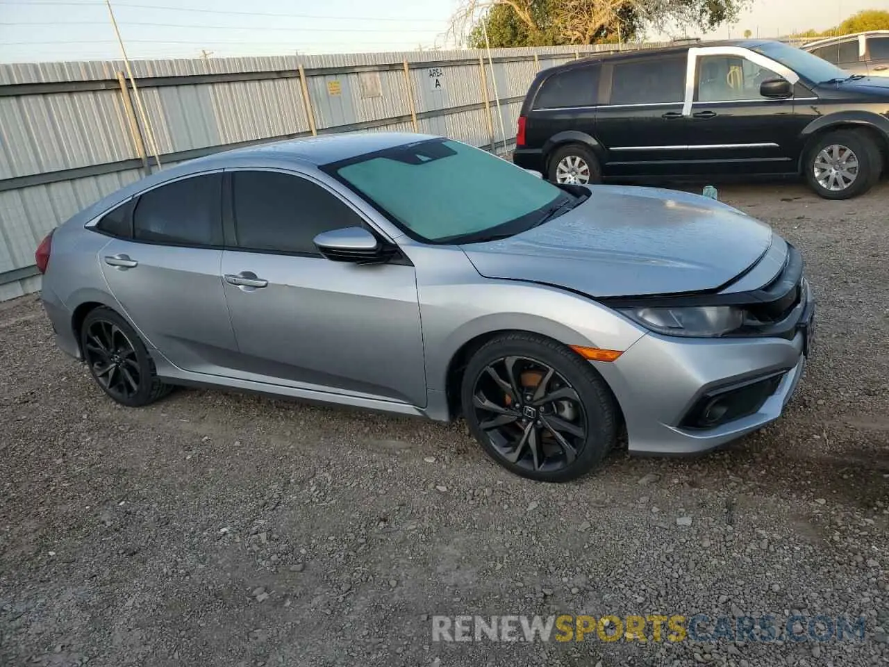 4 Photograph of a damaged car 2HGFC2F82LH580122 HONDA CIVIC 2020