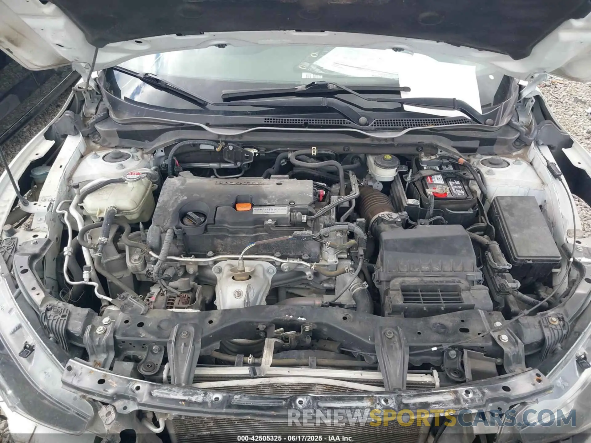 10 Photograph of a damaged car 2HGFC2F82LH581027 HONDA CIVIC 2020