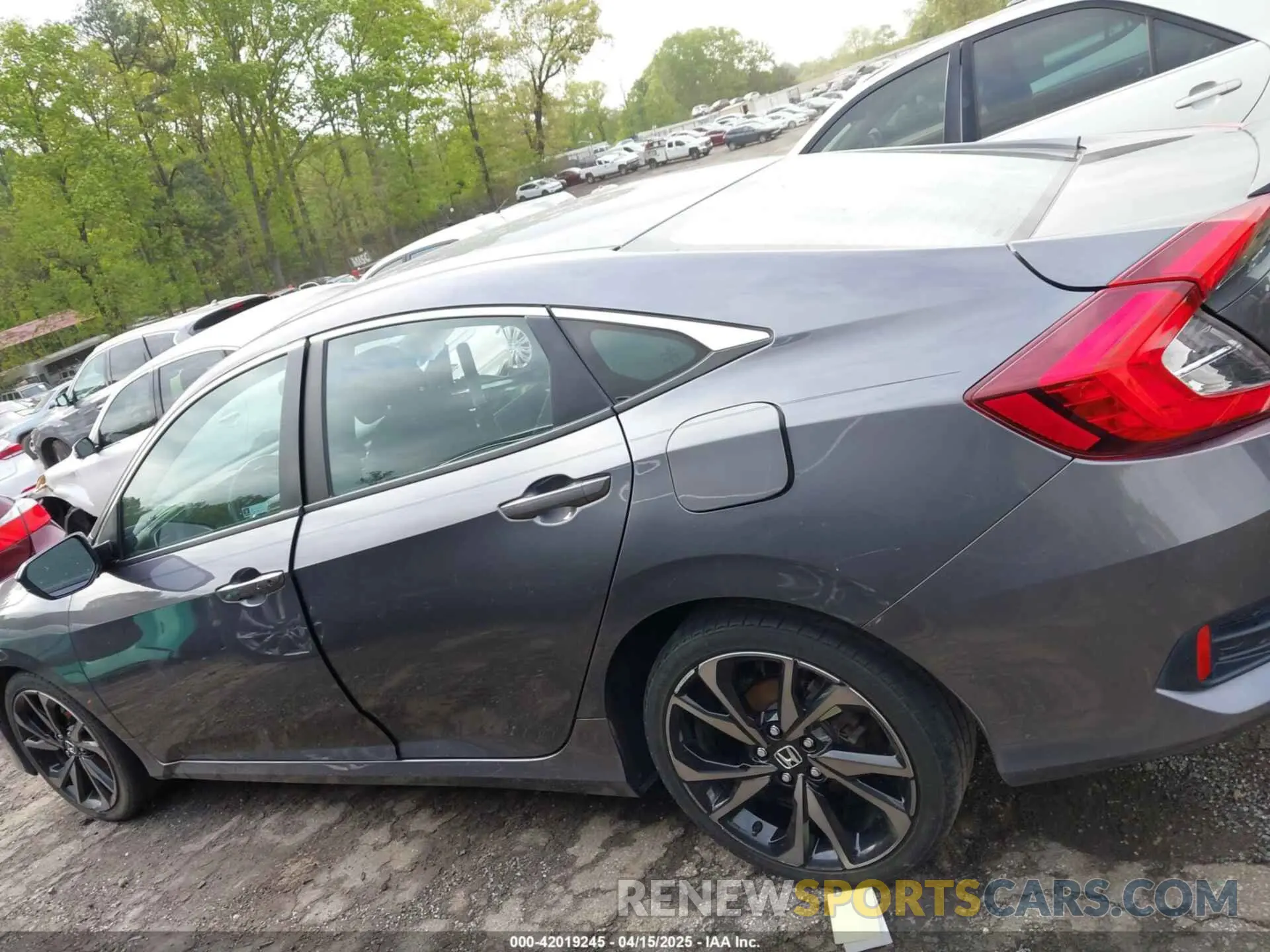 14 Photograph of a damaged car 2HGFC2F83LH514162 HONDA CIVIC 2020
